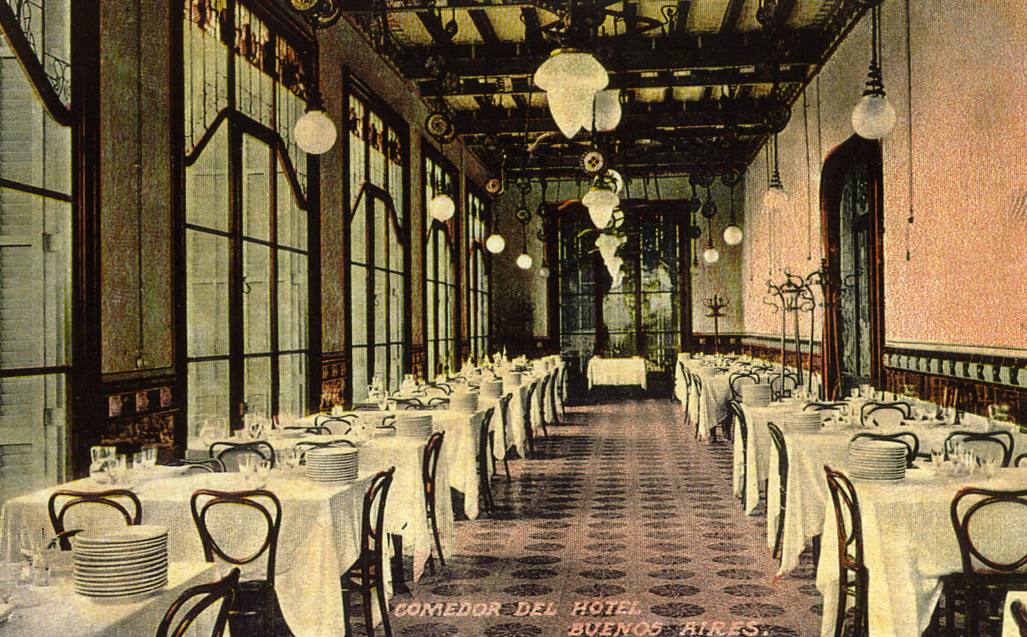 Postal antiga de la Casa Buenos Aires de Vallvidrera quan feia les funcions d'hotel / Cedida (Salva Ferran)