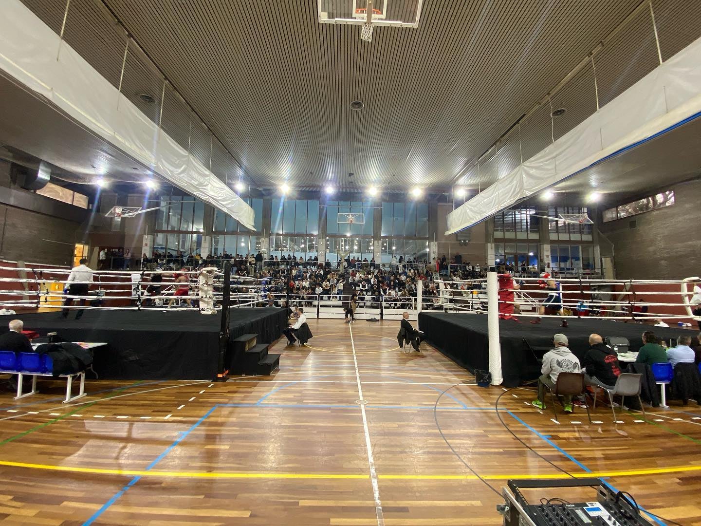 La darrera vetllada de boxa organitzada al CEM Mundet | Barcelona Boxing Nights