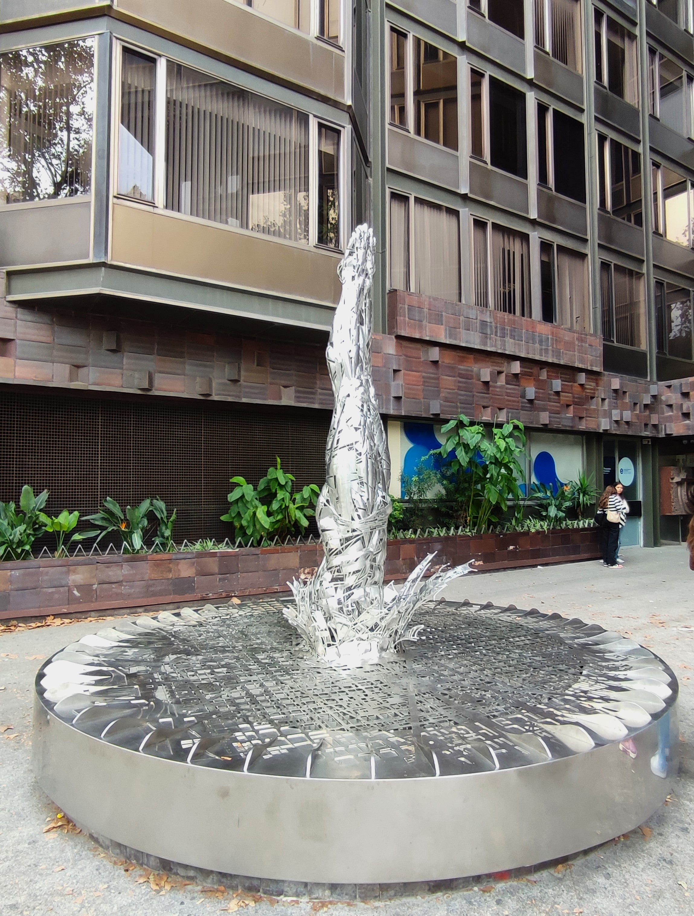 Escultura El Saltador, de Jordi Díez