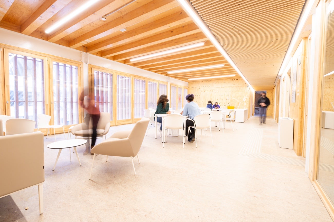 El Centre de Vida Comunitària de la Trinitat Vella es va clausurar al gener “de manera preventiva” en detectar-hi formaldehid