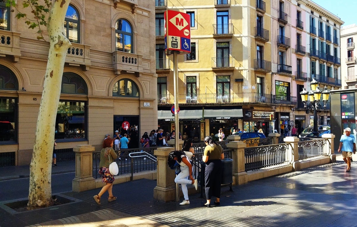 Entra del metro de Liceu TOT BARCELONA