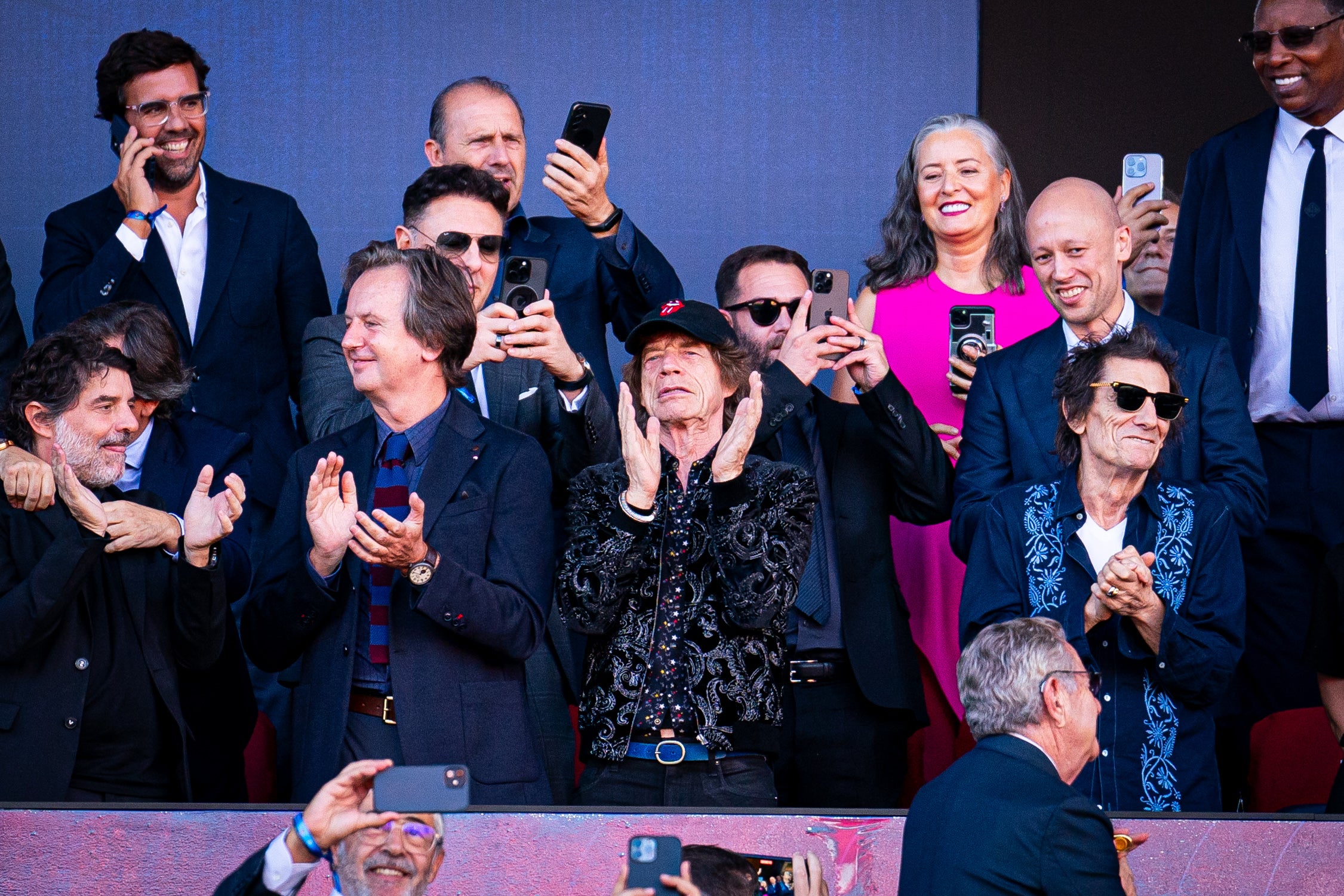 Mick Jagger i Ronnie Wood durant el clàssic / F.C. Barcelona