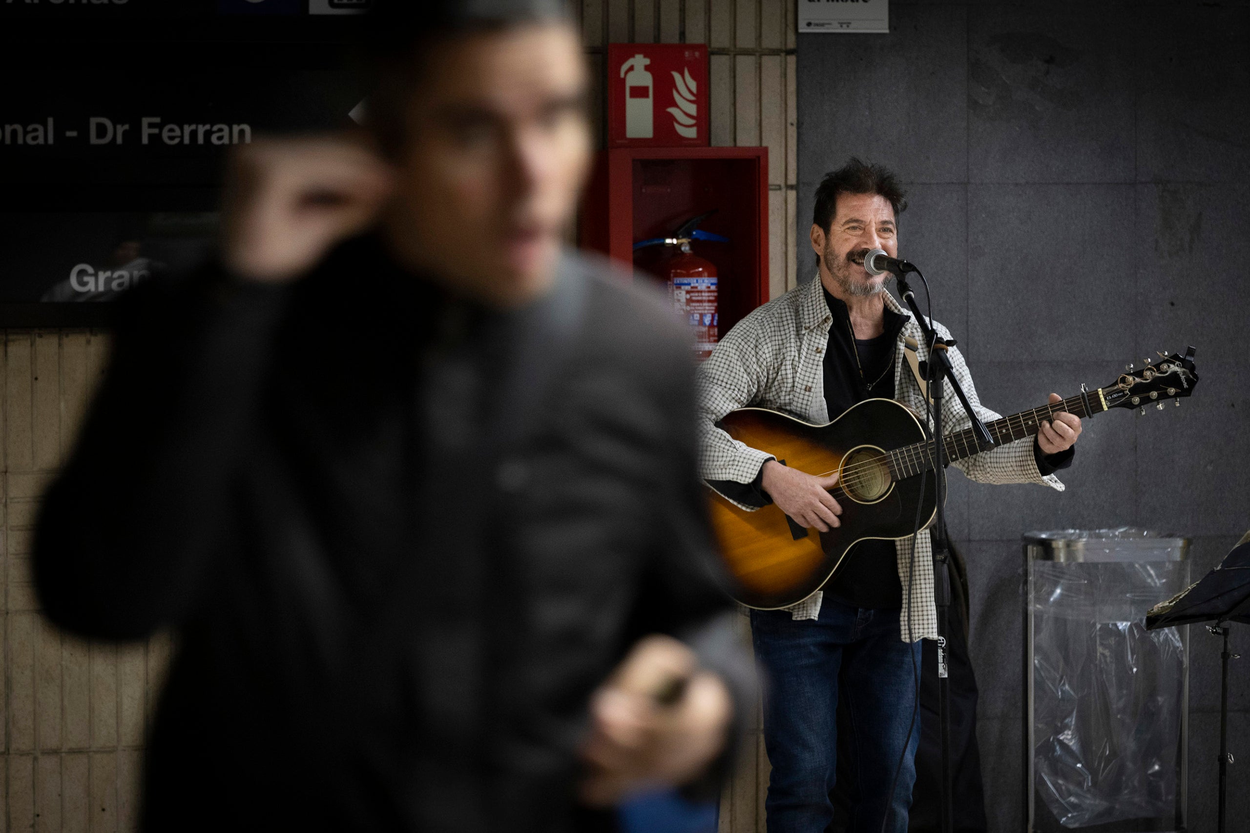 En Jordi Jardí, músic que toca al metro | Jordi Play