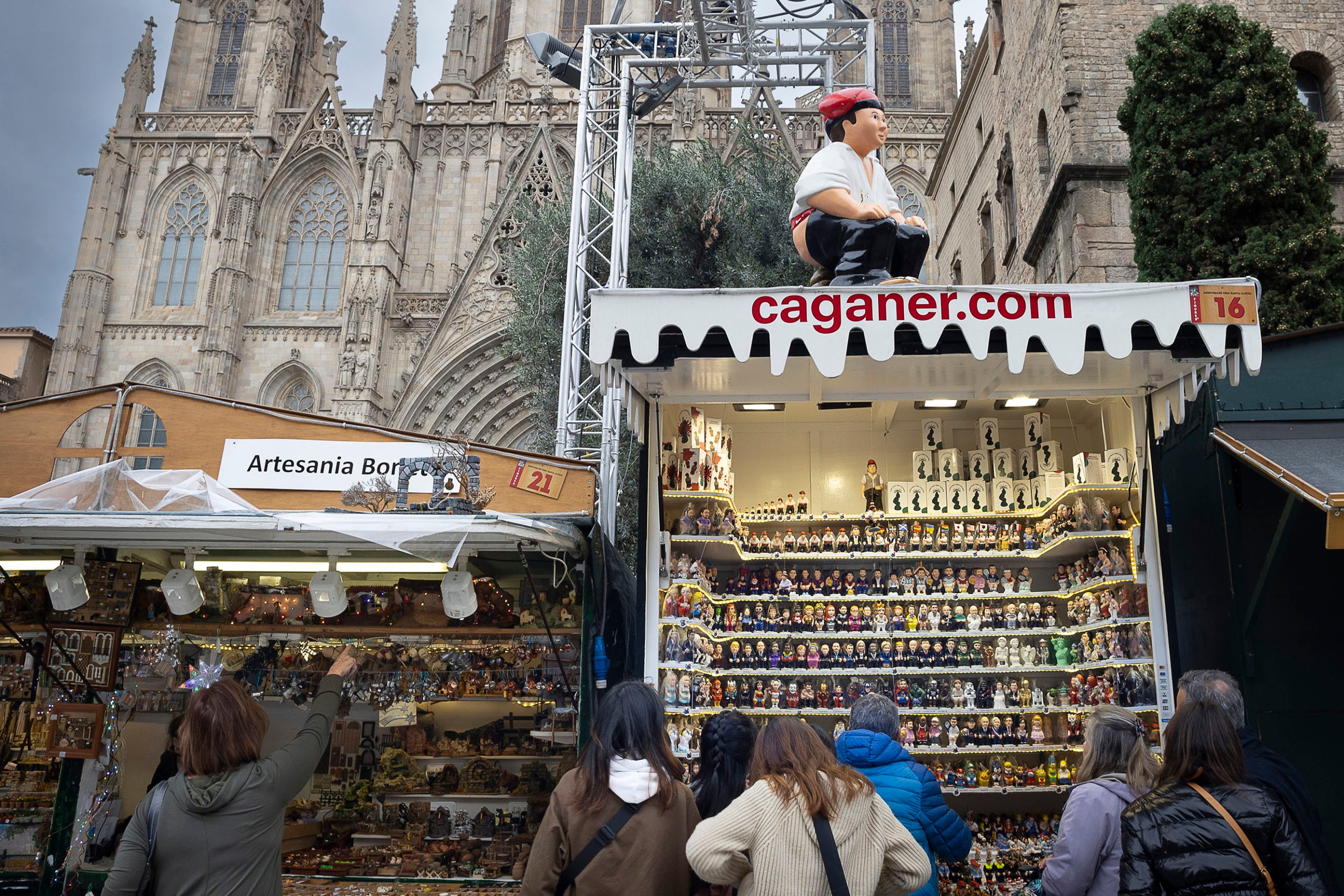 Una de les parades de Caganer.com de la Fira de Santa Llúcia / Jordi Play