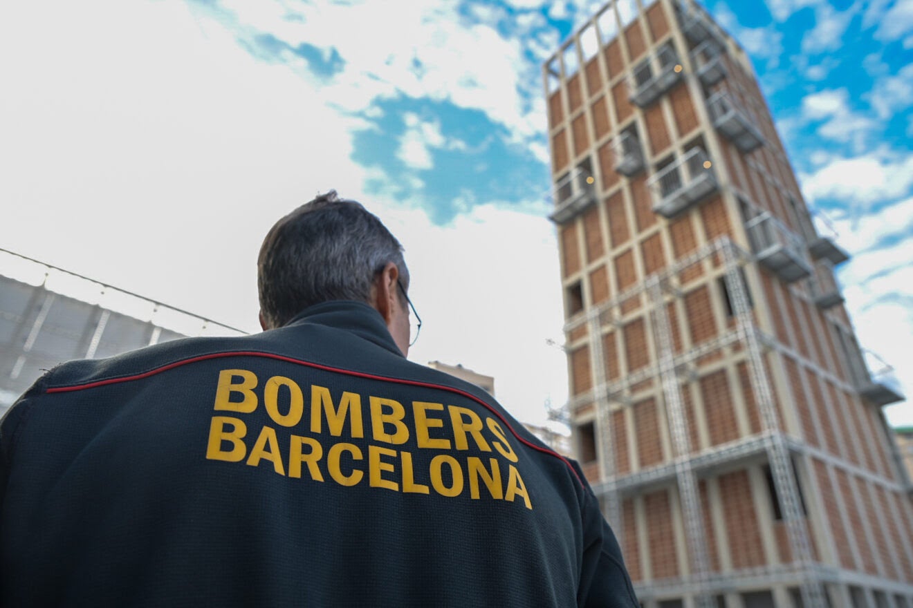 Els bombers han estrenat una nova escala d'entrenaments | Ajuntament 