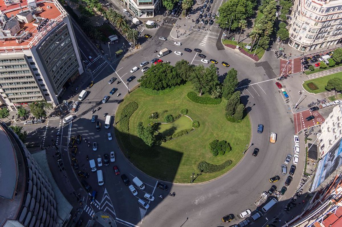 La plaça de Francesc Macià de Barcelona en una imatge d'arxiu / AL PHT Air Picture TAVISA (Ajuntament de Barcelona)
