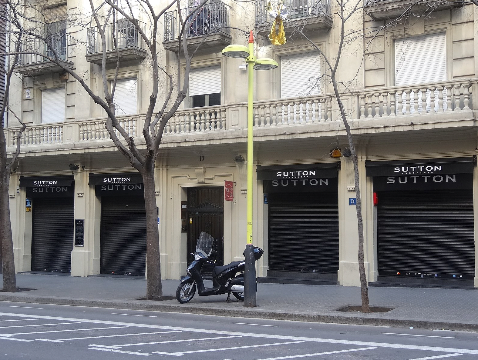 El Sutton, al carrer de Tuset 