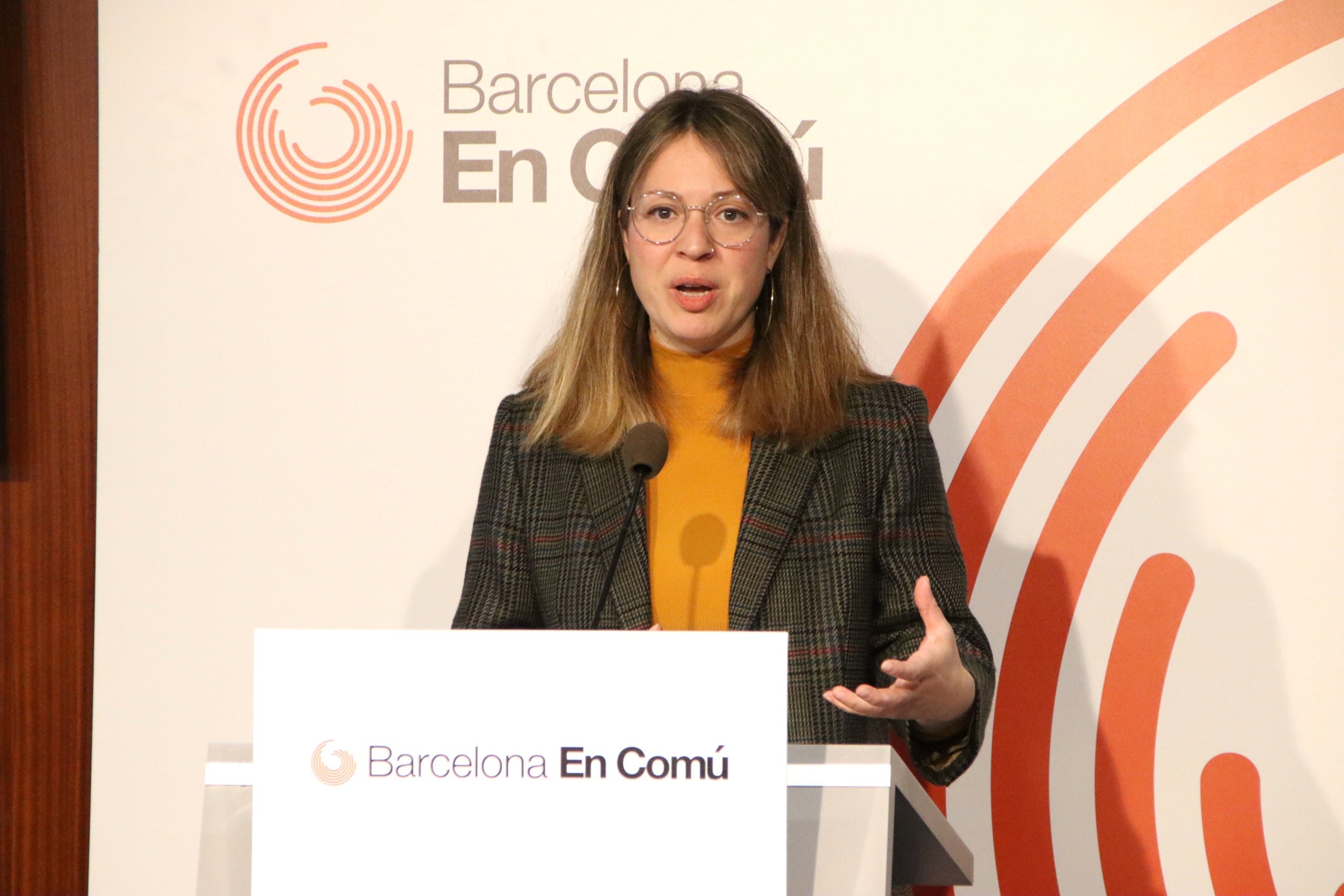 Janet Sanz durant una roda de premsa/ ACN