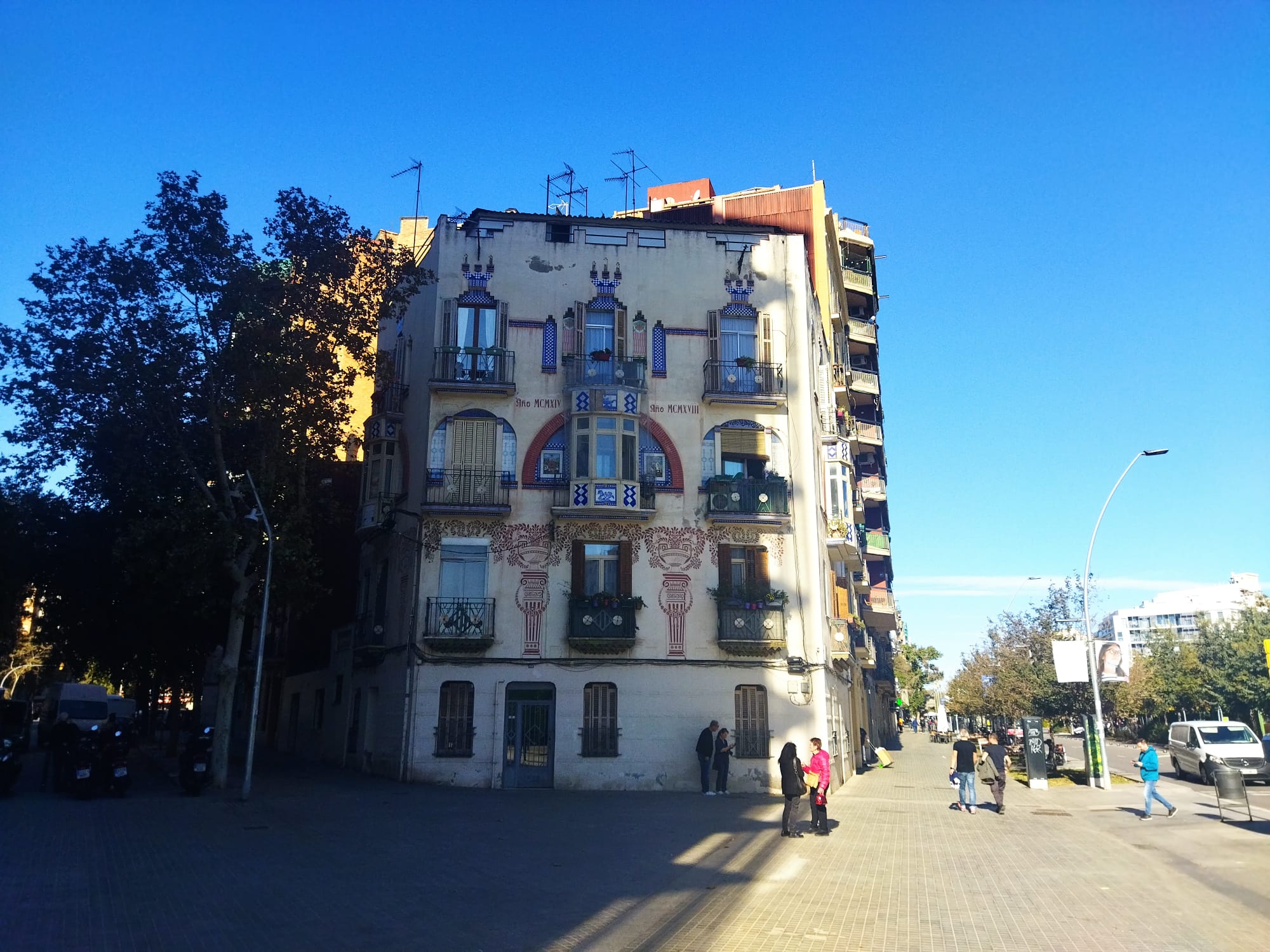 La Casa Josep Sabadell, de la Meridiana, un dels edificis del Clot que es protegiran /Jordi Subirana