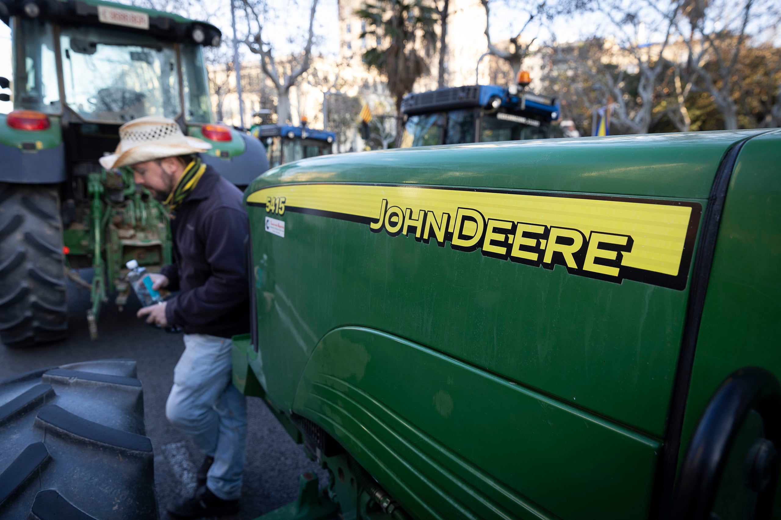 Manifestació de la pagesia a Barcelona. Tractorada a Avinguda Diagonal. 07.02.2024, Barcelona.
foto: Jordi Play