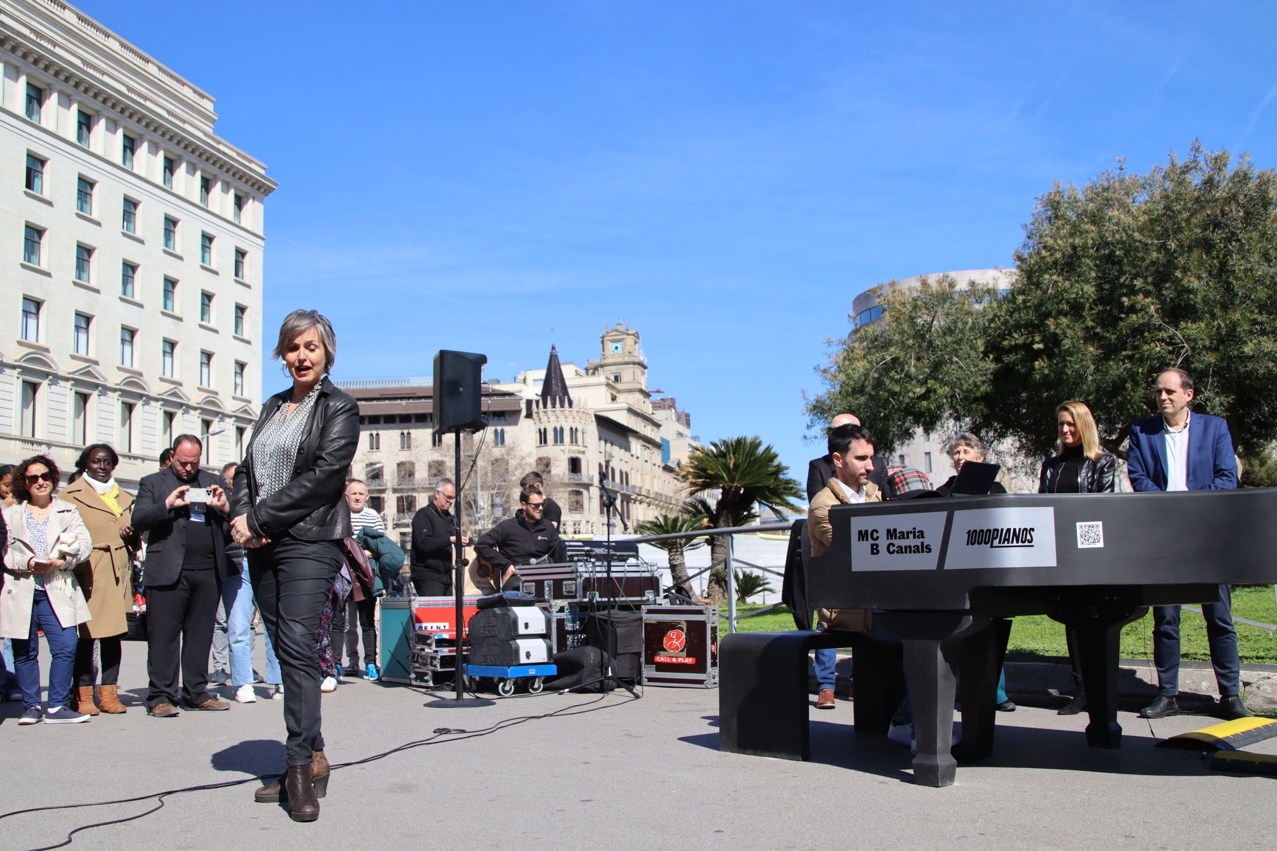 Imatge del nou piano solar instal·lat a la plaça de Catalunya / ACN