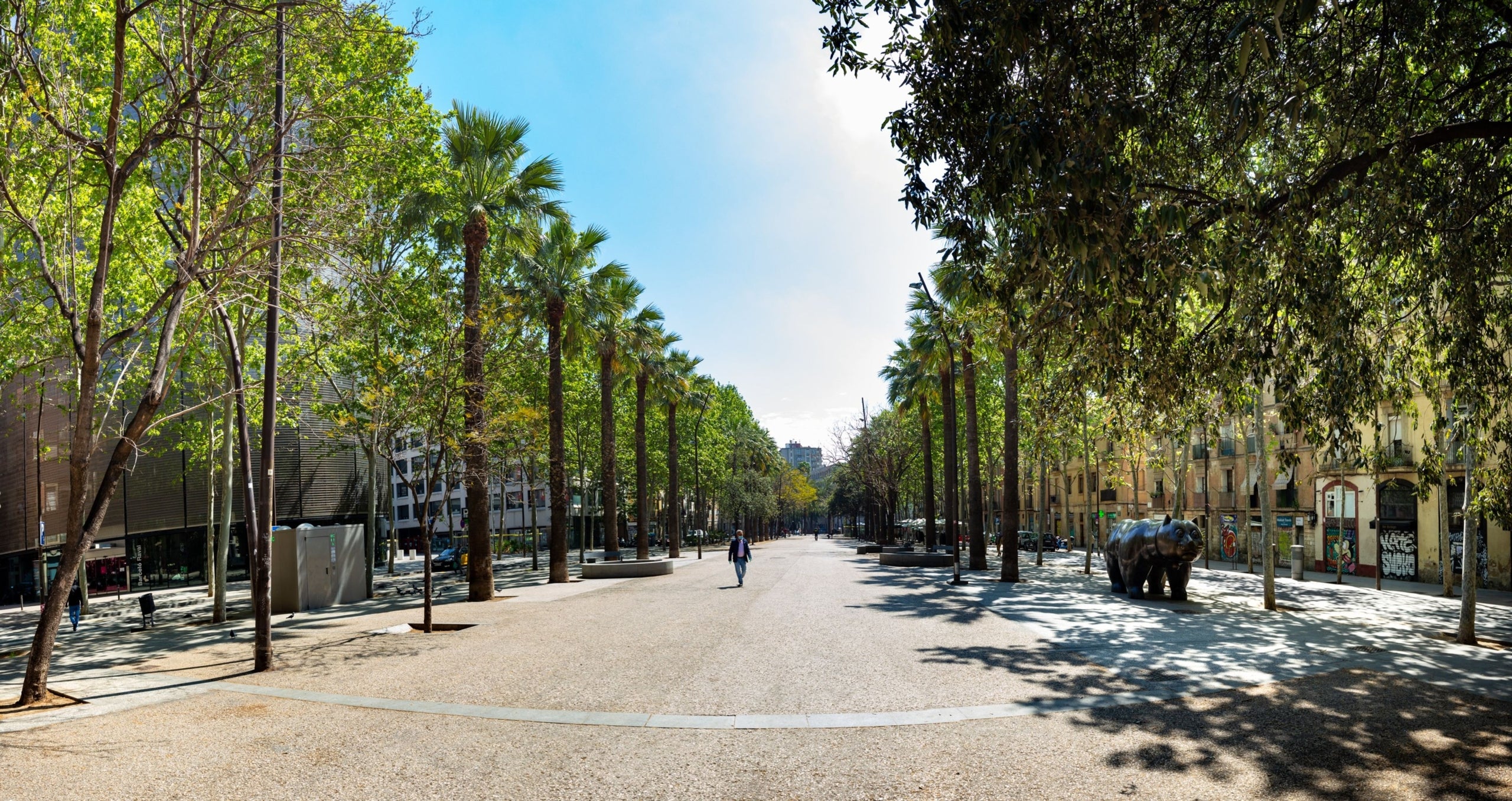 La rambla del Raval, amb el gat de Botero a un costat AJUNTAMENT DE BARCELONA 