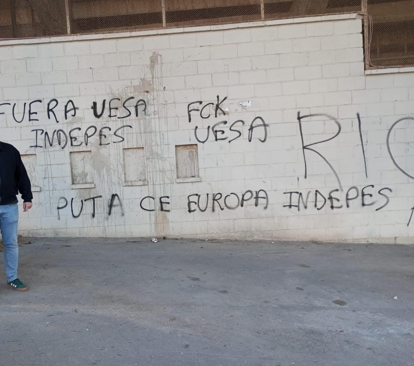 Les mostres de catalanofòbia a l'estadi José Rico Pérez | Cedida