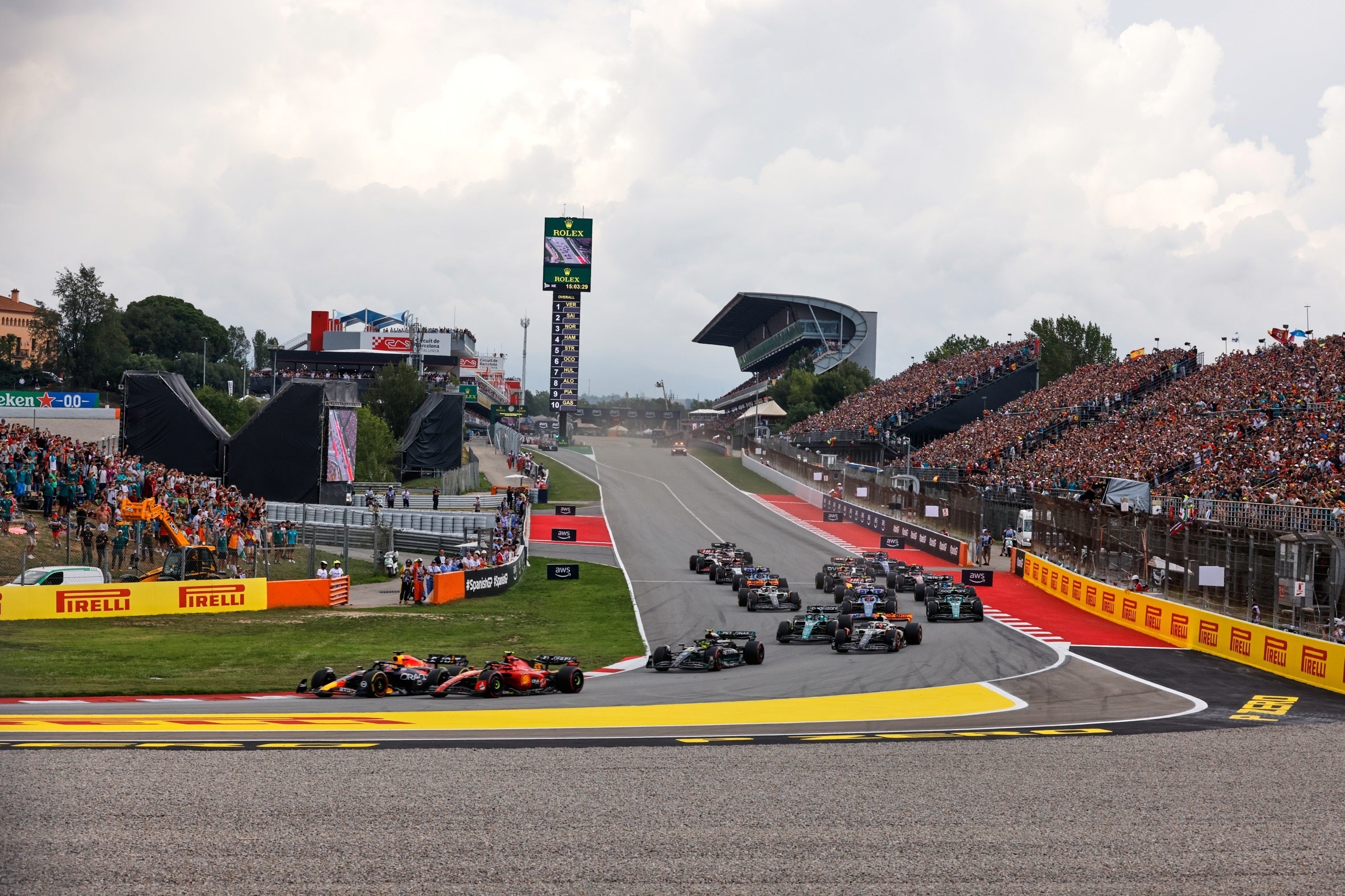 Imatge de la recta de meta del circuit de Montmeló en un dels grans premis de Fórmula 1 / Miquel Rovira Paxau