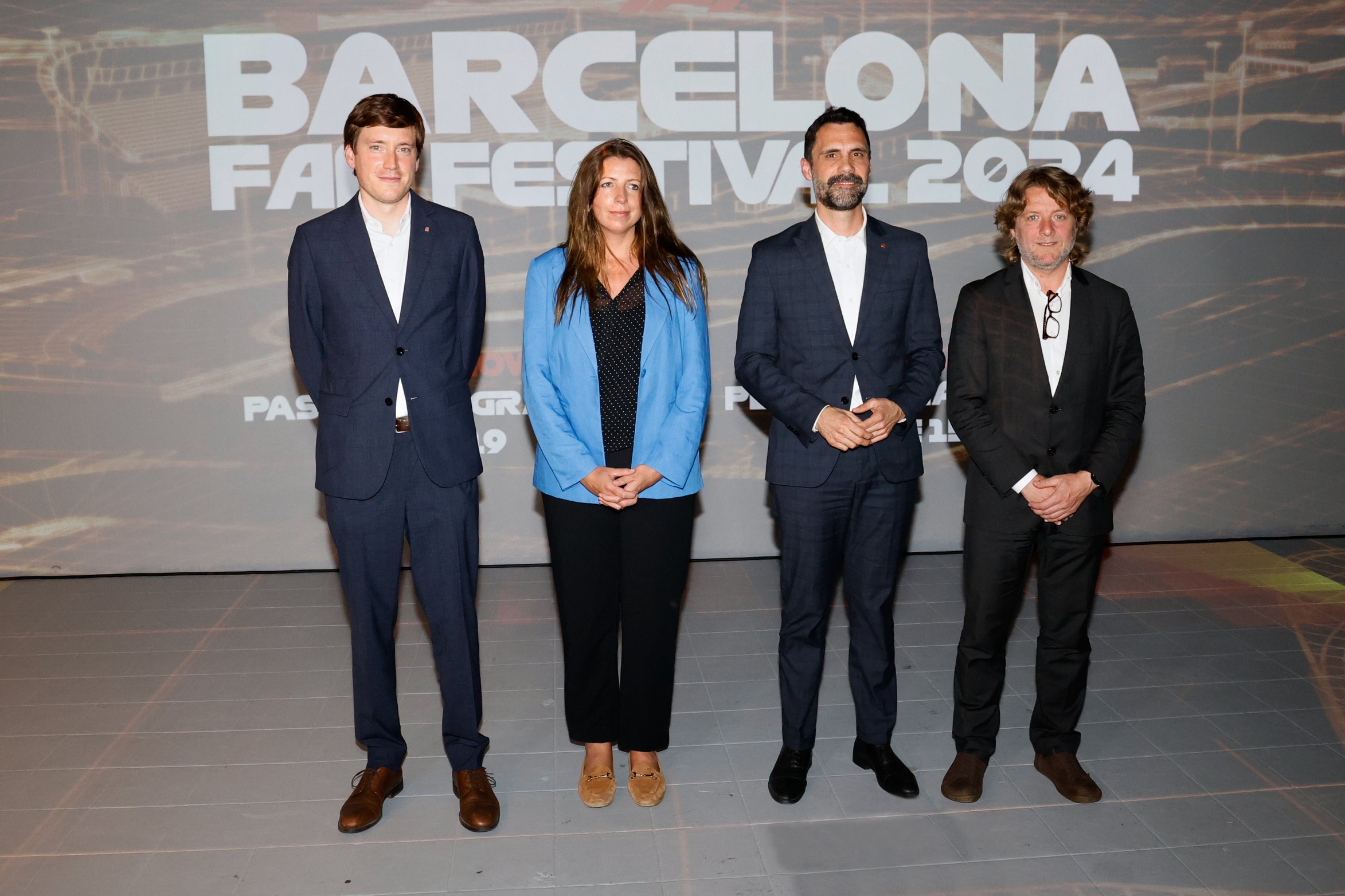 Imatge del conseller d'Empresa i Treball, Roger Torrent, el regidor d'Esports de Barcelona, David Escudé, el secretari general d'Empresa i Treball de la Generalitat de Catalunya, Oriol Sagrera, i la cap de Curses i Desenvolupament de Mercat de la Fórmula 1, Kate Hodgkinson / Circuit de Barcelona-Catalunya