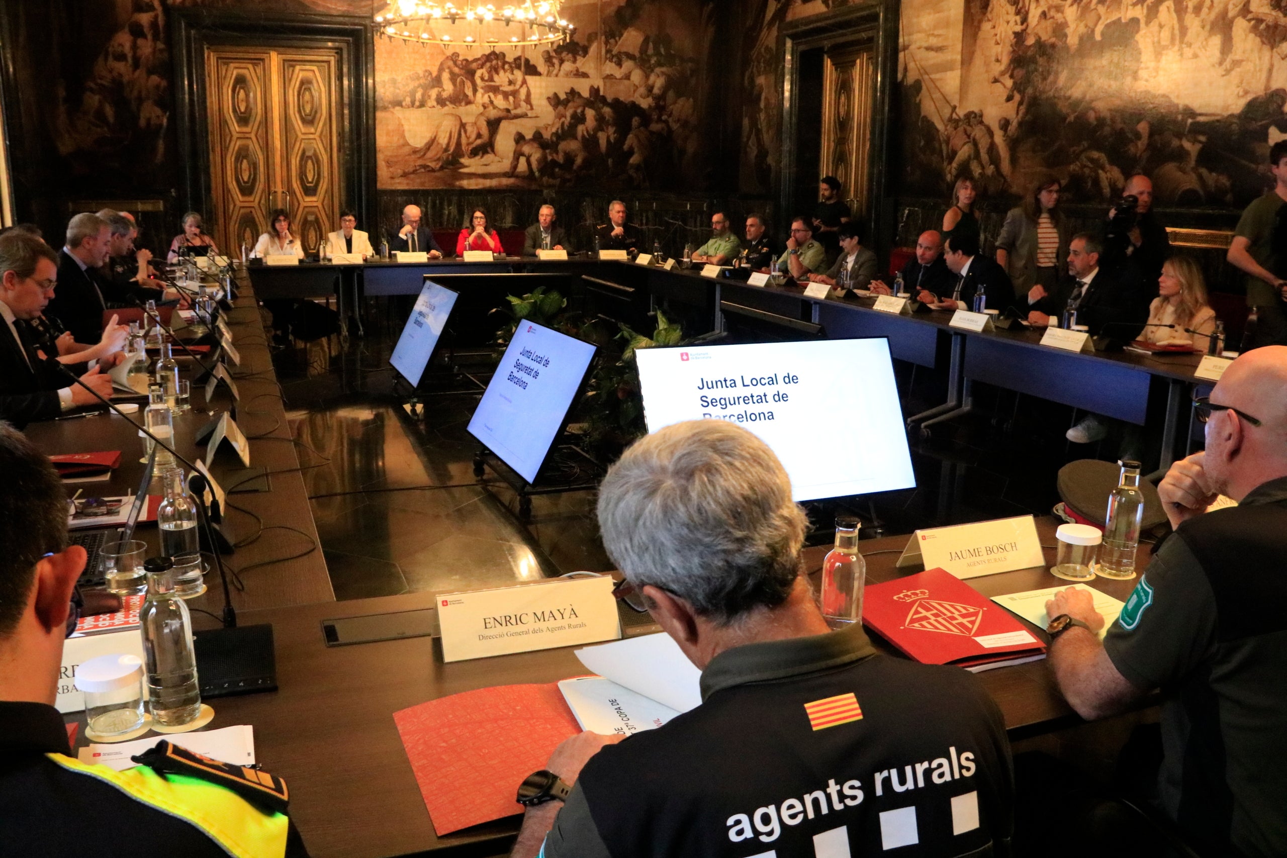 Autoritats policials durant la reunió de la Junta Local de Seguretat de Barcelona / ACN
