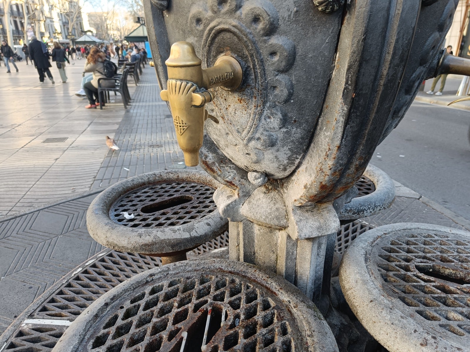 La font de Canaletes de la Rambla / Amics de la Rambla