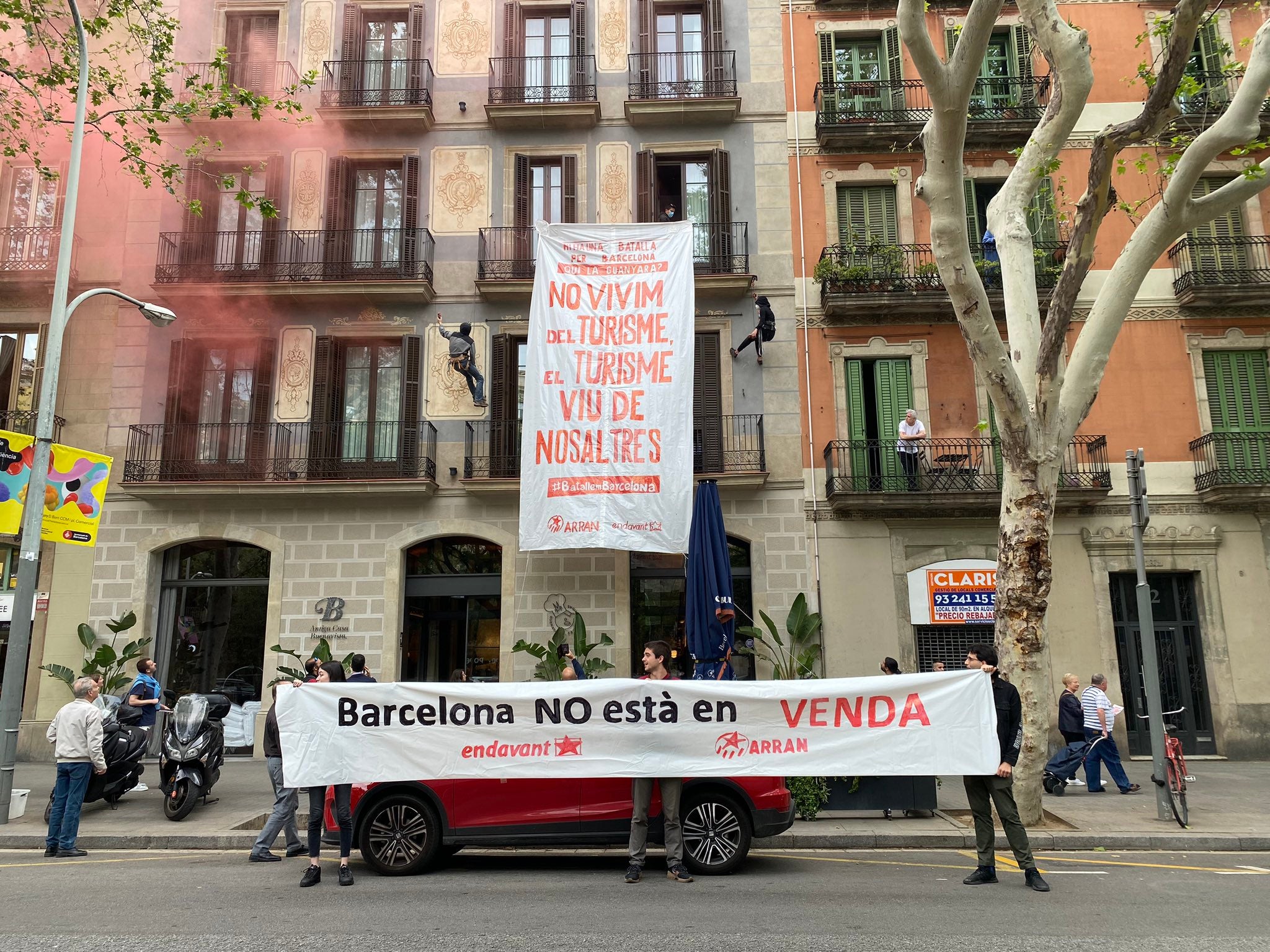 Acción de protesta de Endavant y Arran