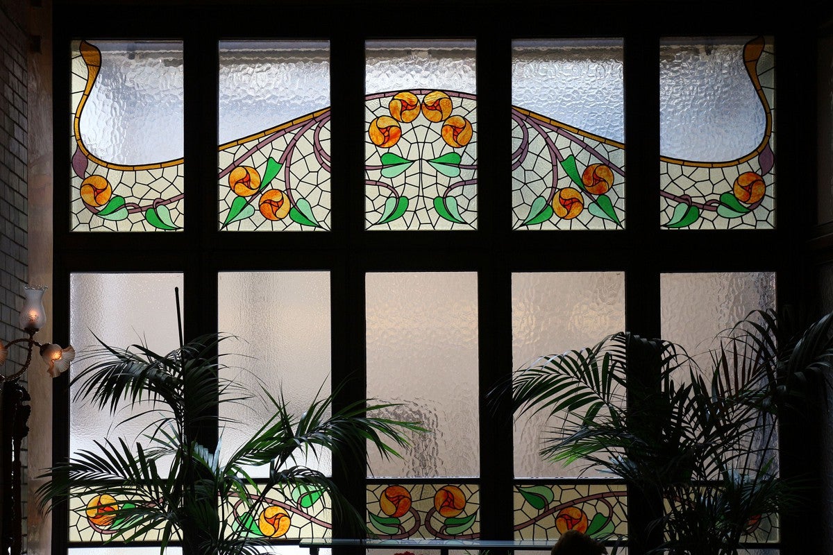 Els vidres de la Casa Calvet | Ajuntament