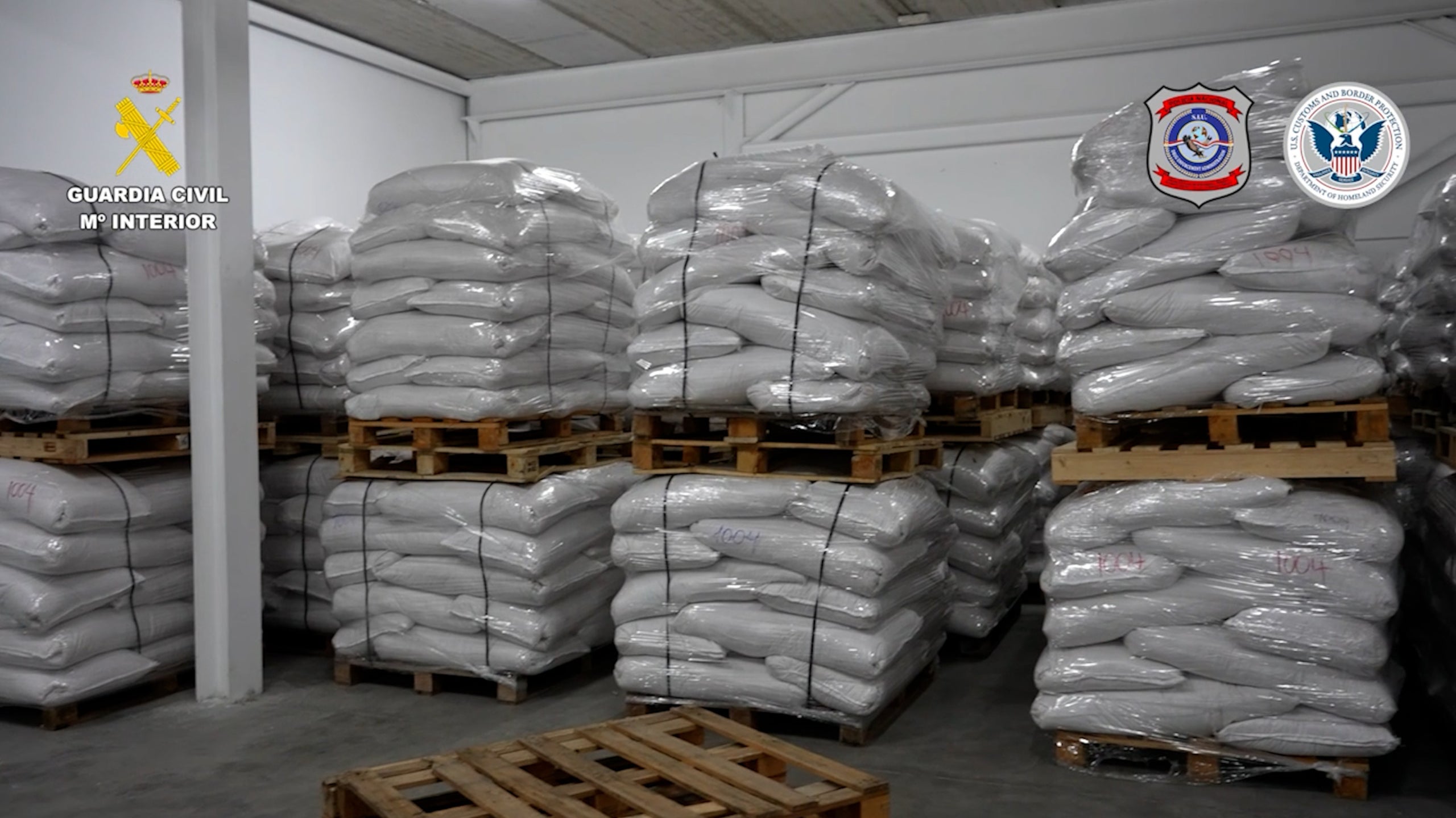Els sacs d'arròs amb droga interceptats al Port / ACN