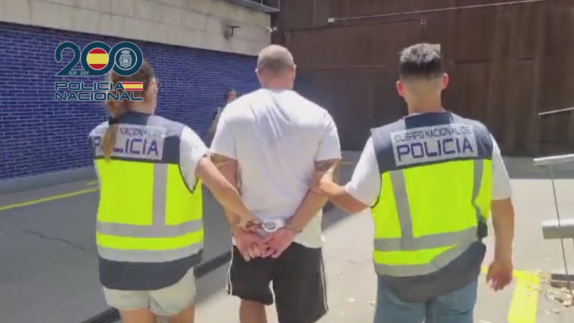 Detenció a Barcelona d'un dels fugitius més buscats d'Itàlia, proper a la 'Camorra Romana' | Policia Nacional