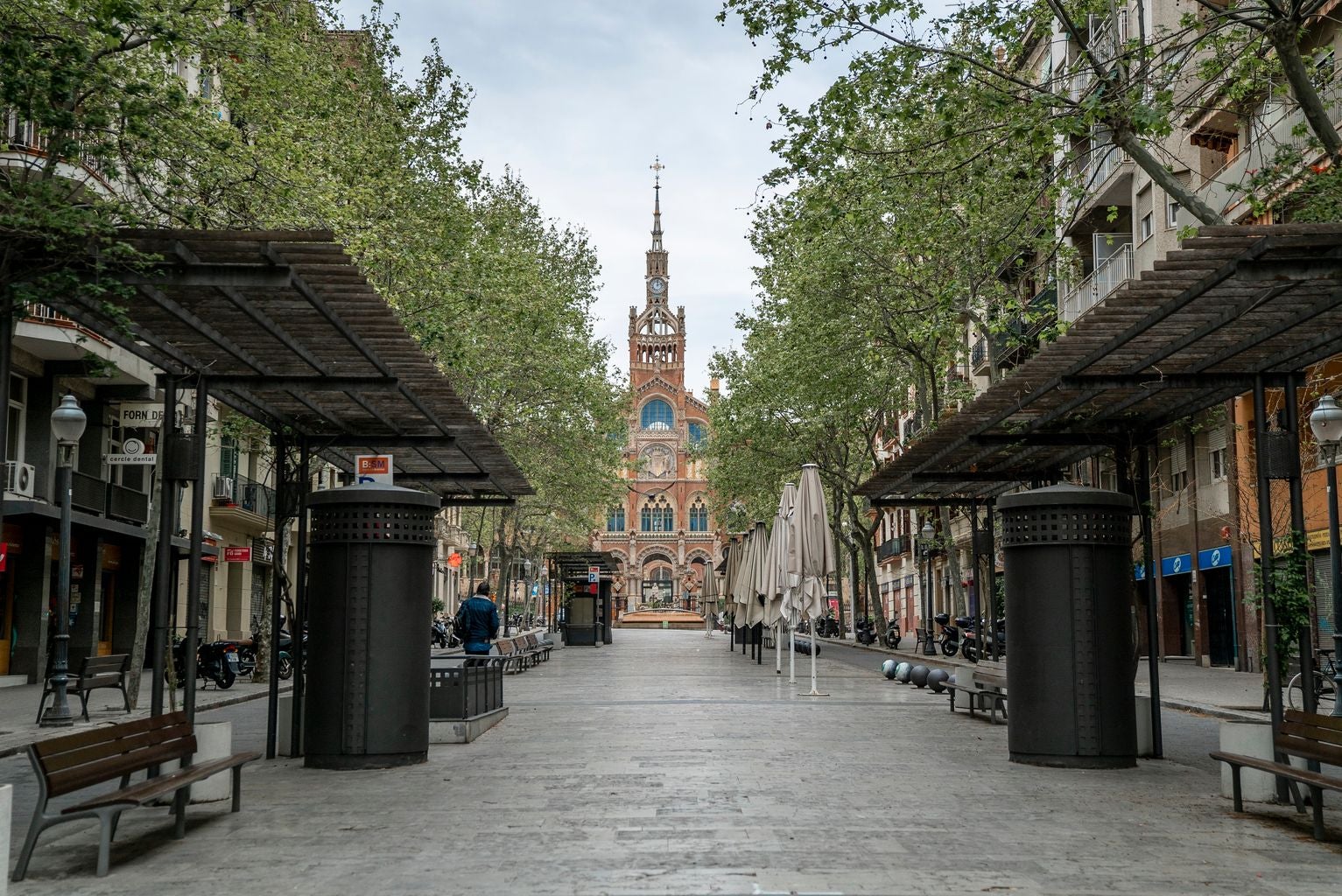 Avinguda de Gaudí amb l’Hospital de Sant Pau al fons | Clara Soler / Ajuntament 