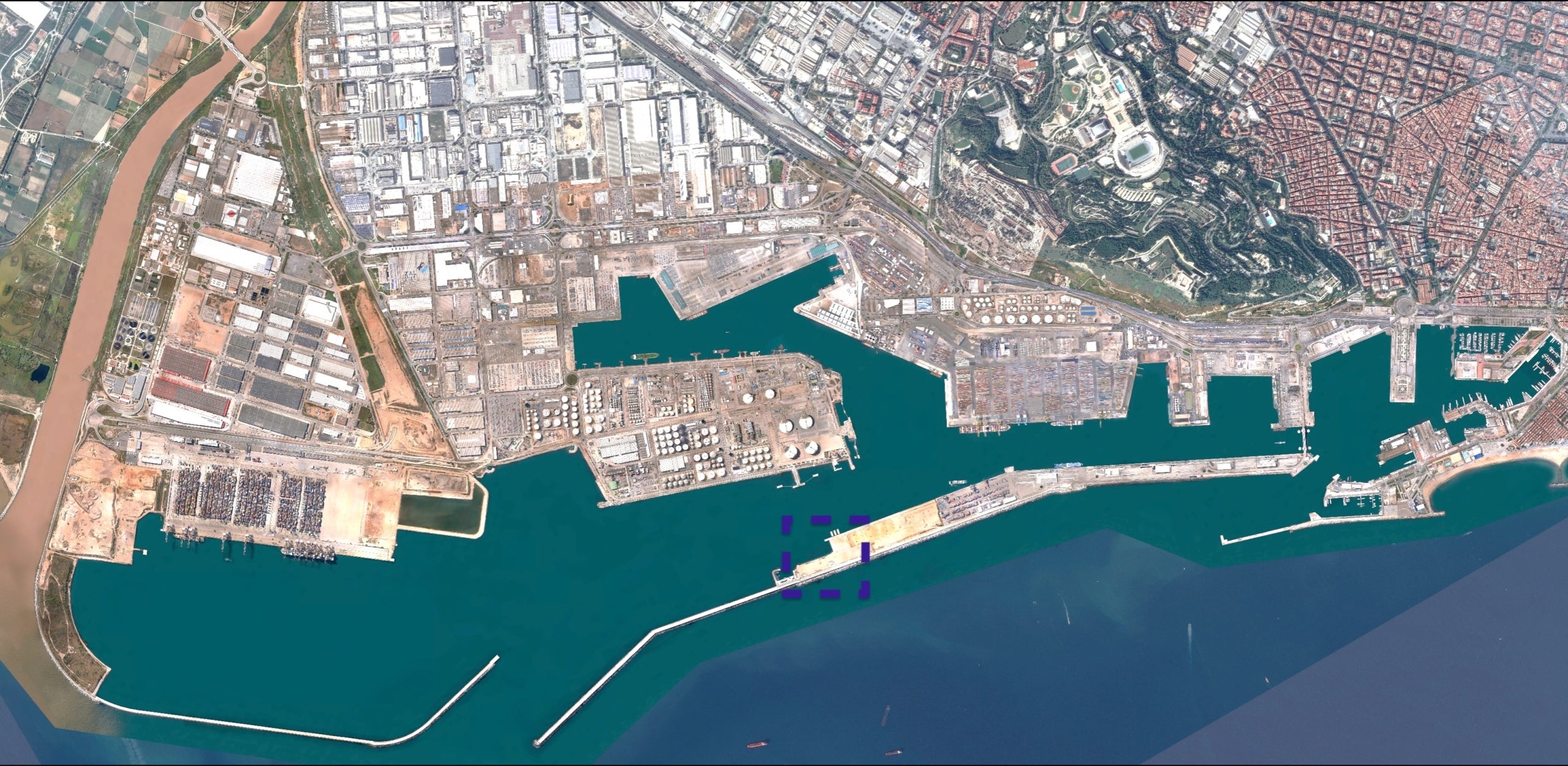 Plànol del projecte al moll Adossat amb els tres nous molls i les respectives rampes per a vaixells Ro-Ro / Port de Barcelona