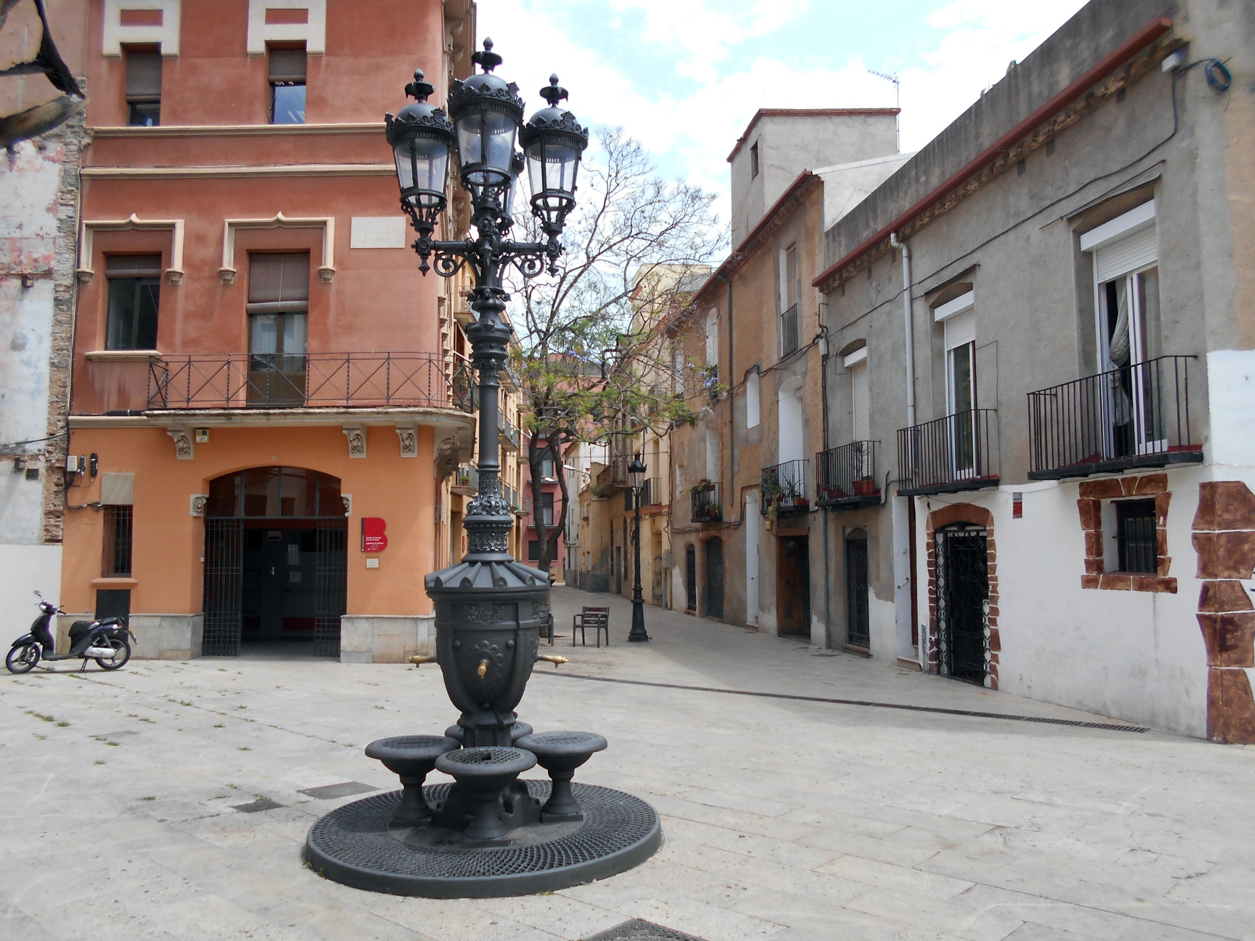 La Font de Canaletes d'Horta | Wikimedia / By Canaan - Treball propi, CC BY-SA 4.0