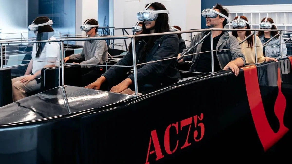 El simulador de l'exposició de la Copa Amèrica de Vela / America's Cup Experience