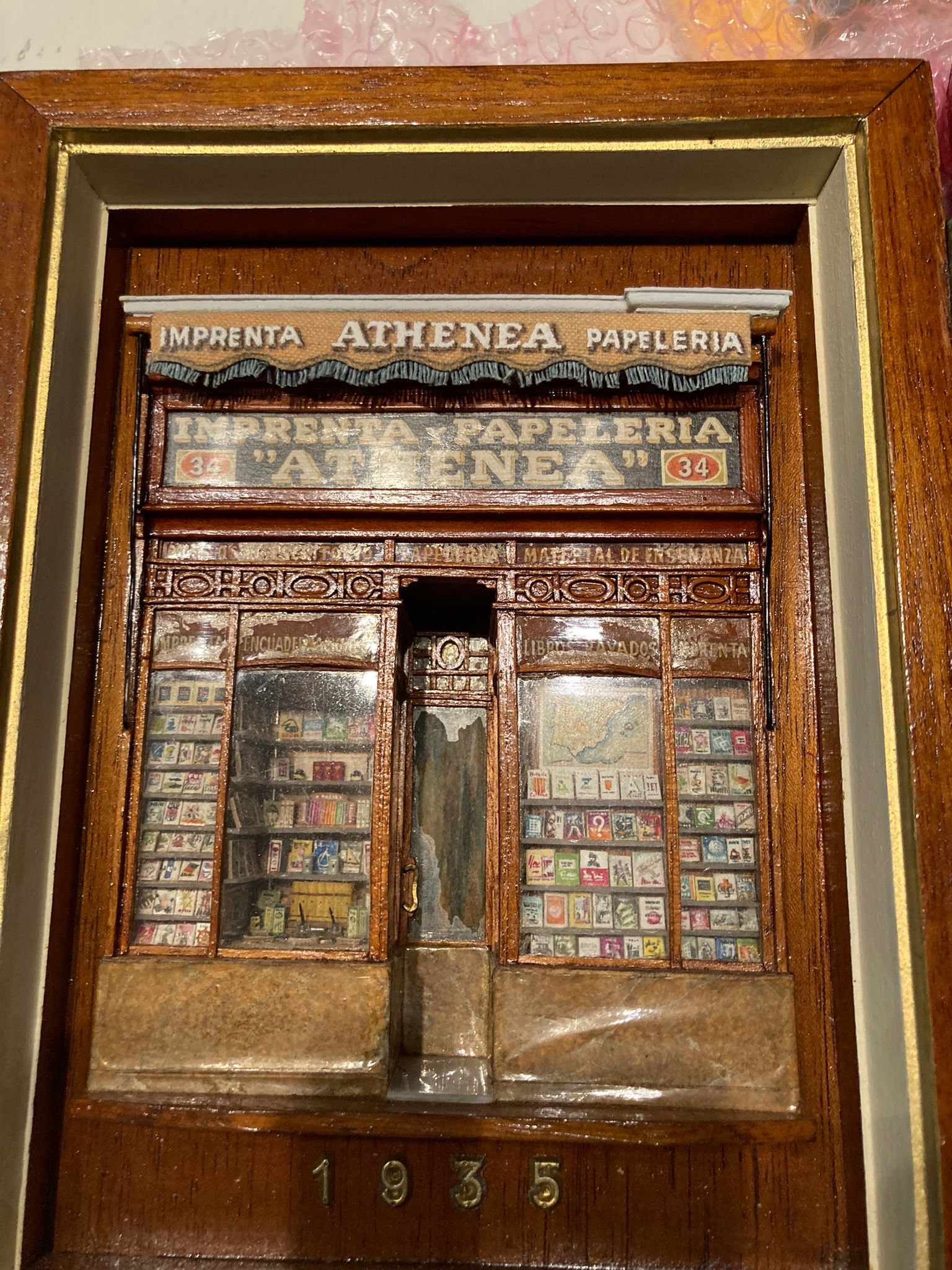 Maqueta del aspecto del local de la Casa Palau antes de instalarse en 1935 / Cedida