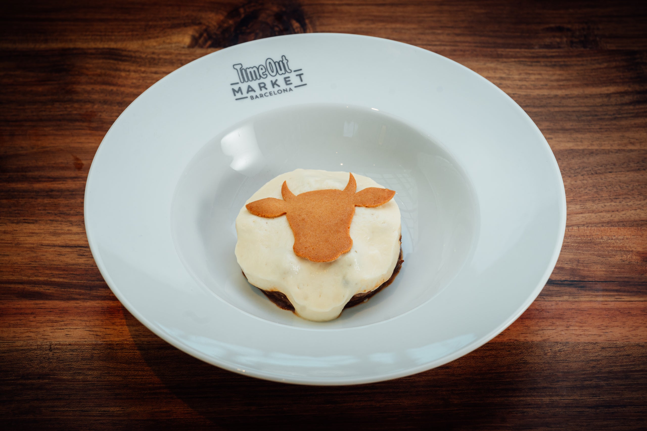 Imatge del plat de vedella estofada de Jordi Artal, xef del restaurant Cinc Sentits, al Time Out Market / Cedida