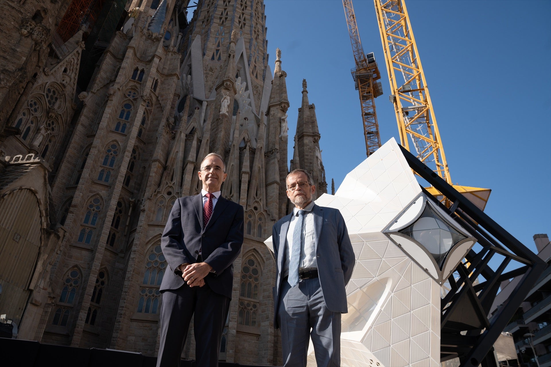 El director general de la Junta Constructora de la Sagrada Família, Xavier Martínez, i l'arquitecte director, Jordi Faulí / EP (David Zorrakino)