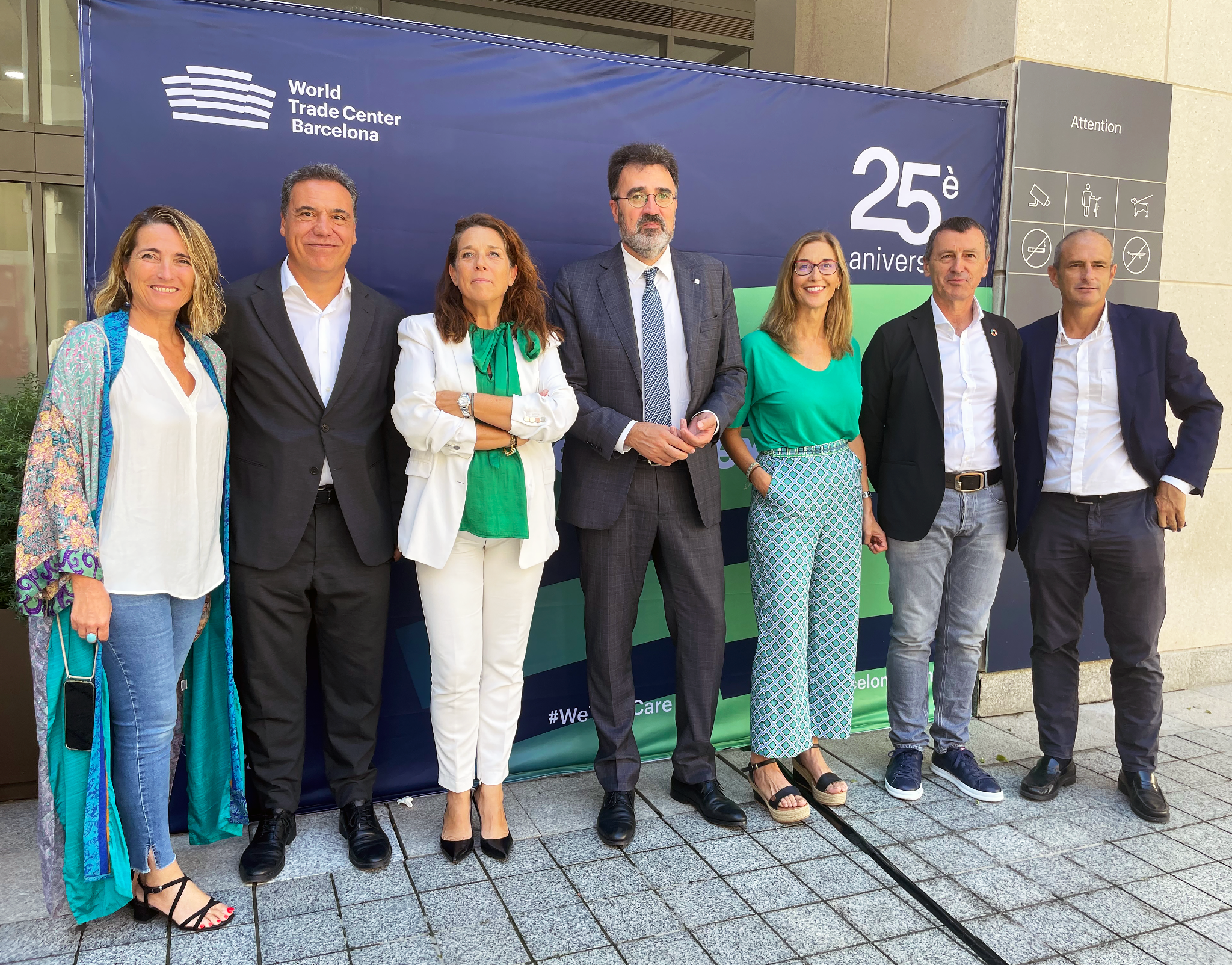 Fotografia de família de la presentació del pla estratègic del WTC / WTC