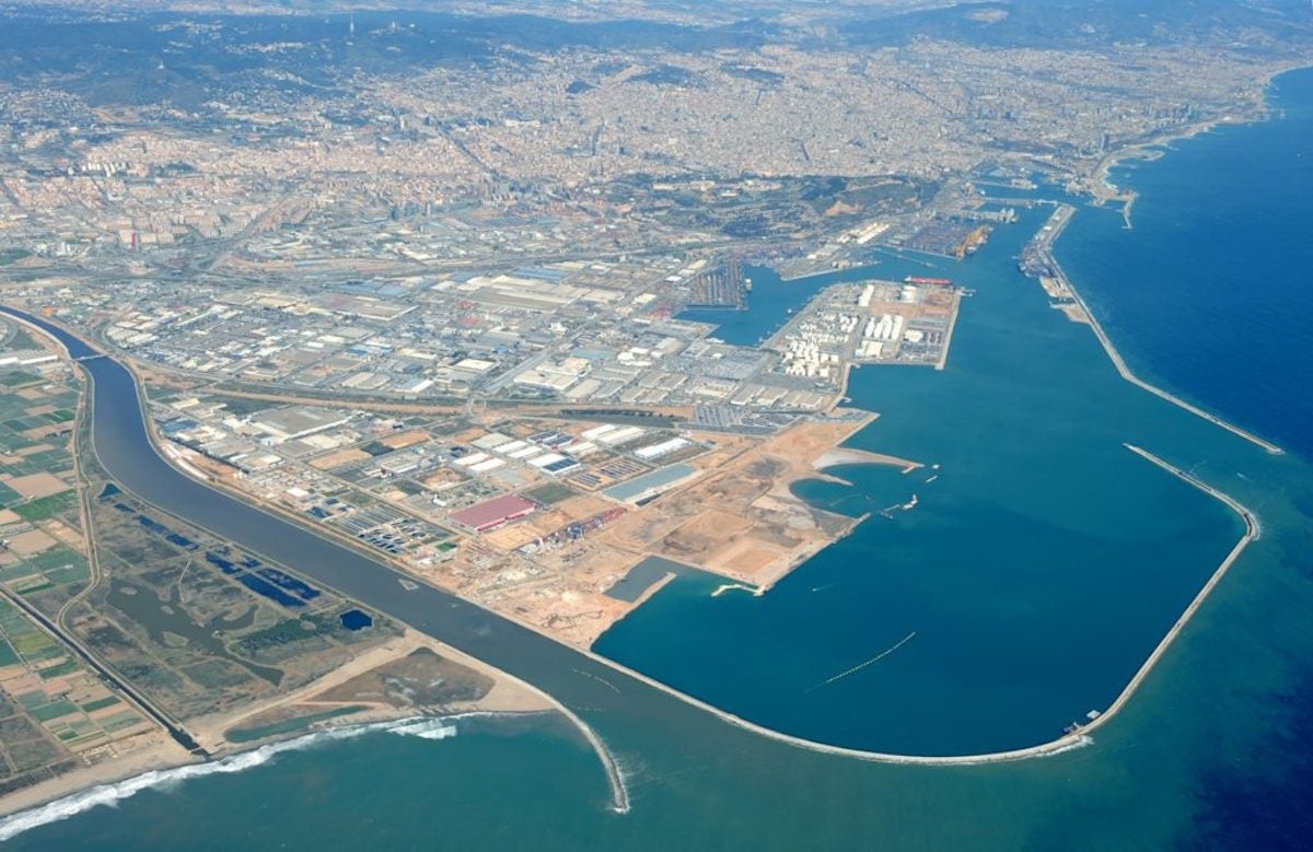 Imatge aèria d'arxiu de la Zona Franca / Arxiu de la Zona Franca (Ajuntament)