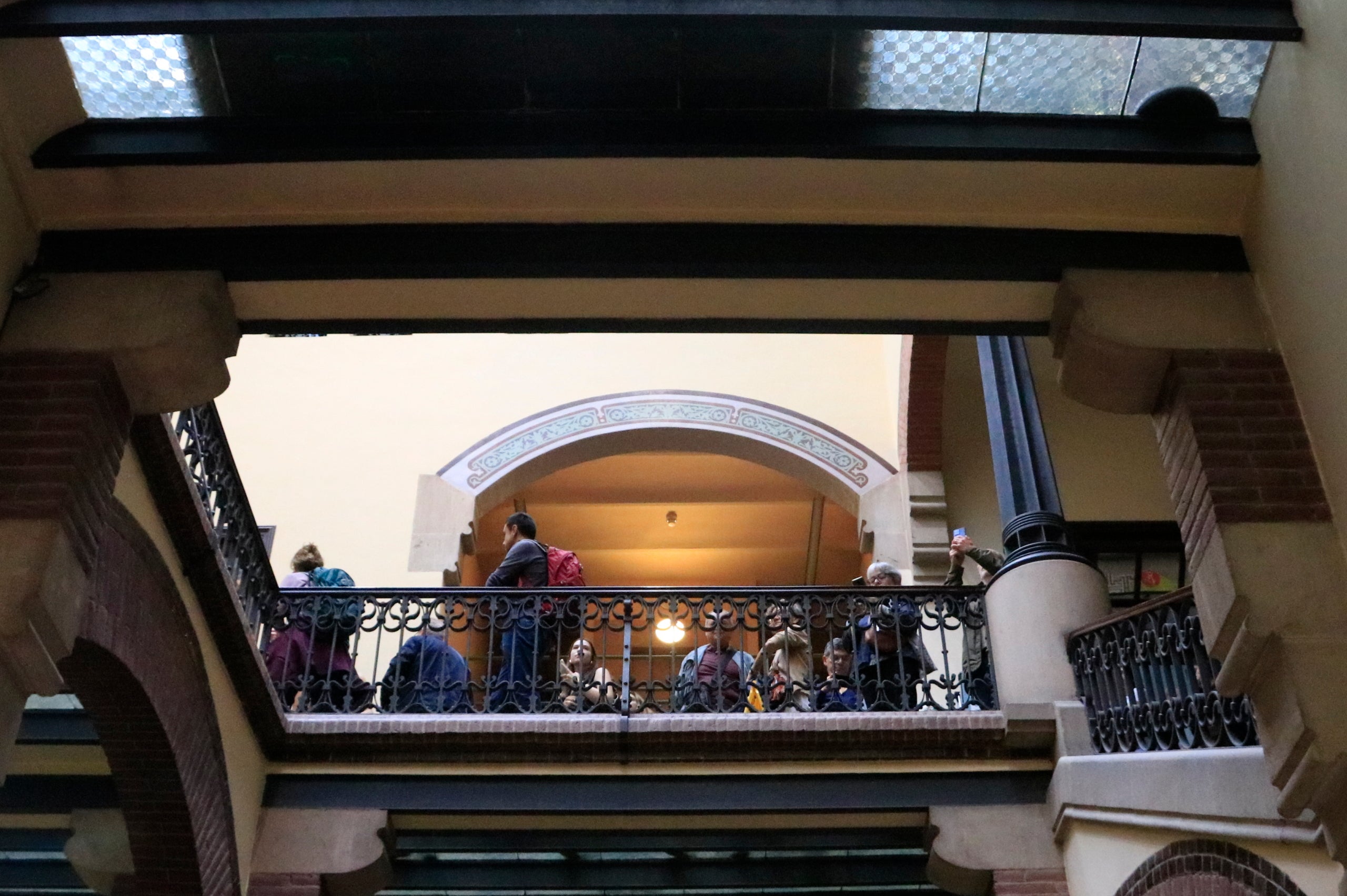 Visitantes en La Maternitat durante el 48h Open House BCN / ACN