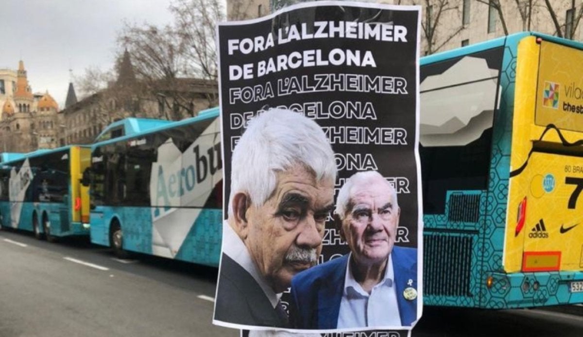 Els polèmics cartells de l'alzheimer contra els Maragall / ACN