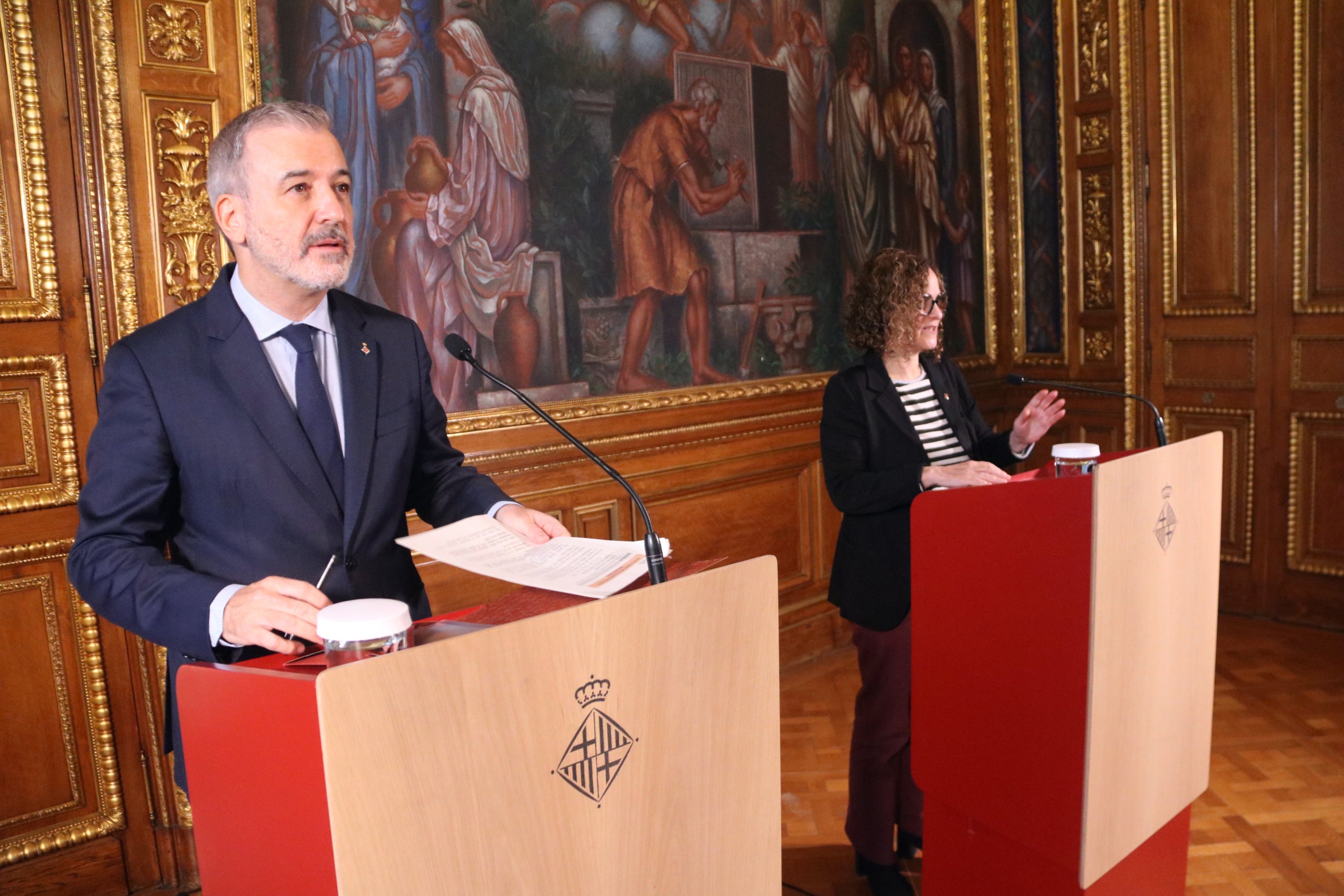 L'alcalde de Barcelona, Jaume Collboni, en un acte amb la consellera de Cultura, Sònia Hernández / ACN