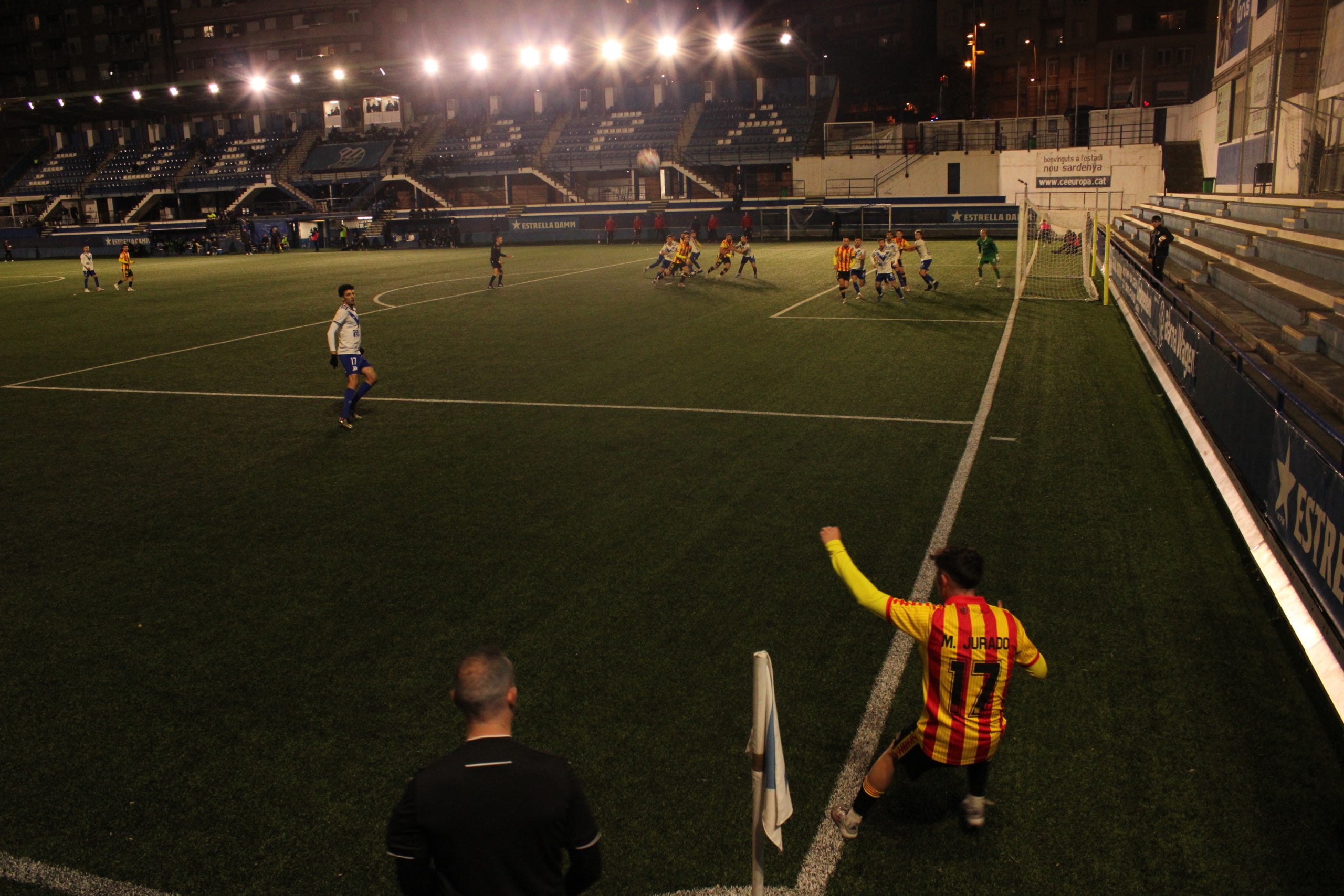 El derbi s'ha acabat de disputar a porta tancada | Jose Díaz