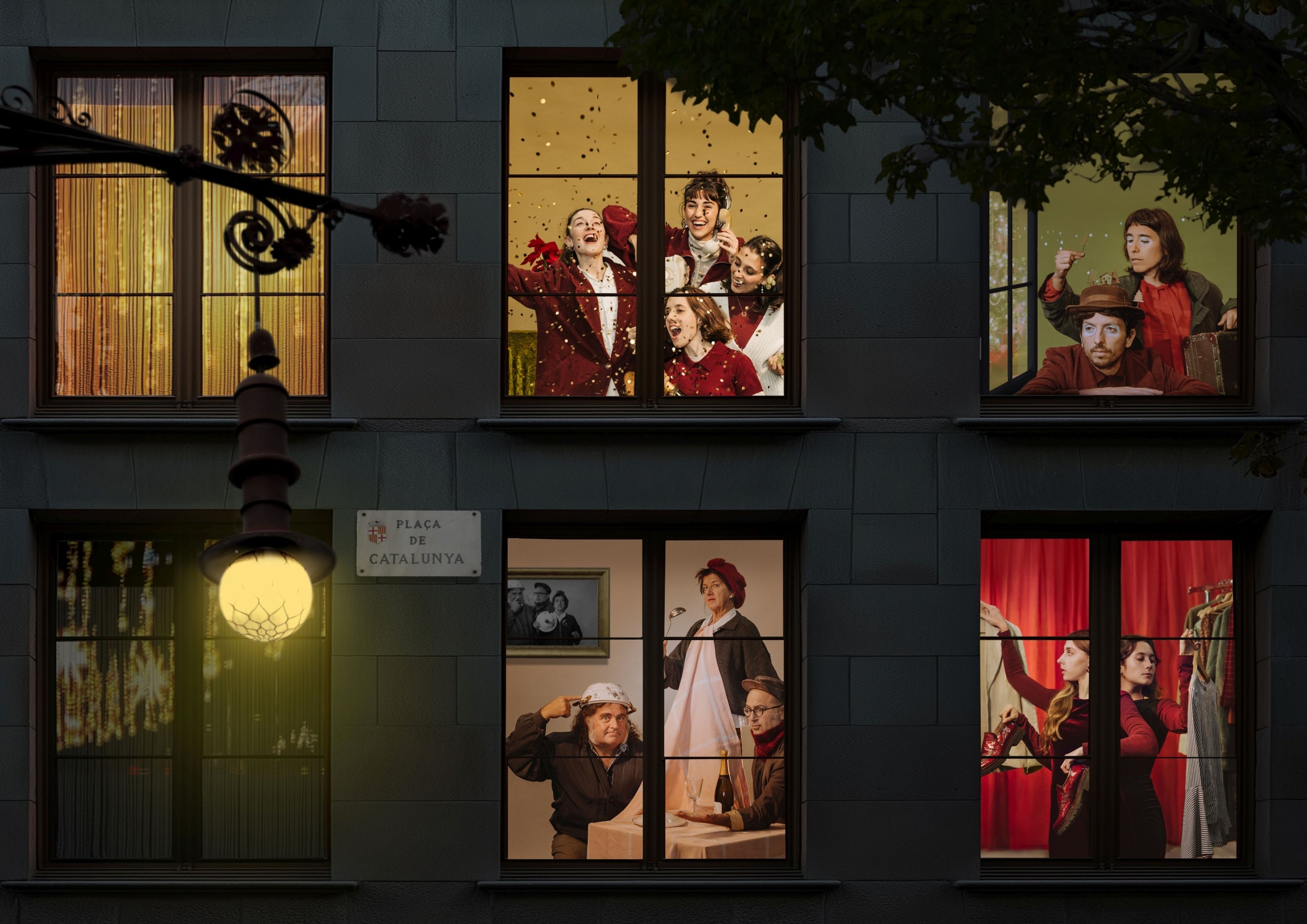 Espectacle 'Estacions de Nadal' d'Escarlata, Xavier Bobés, Cia. Ortiga i Les Pinyes