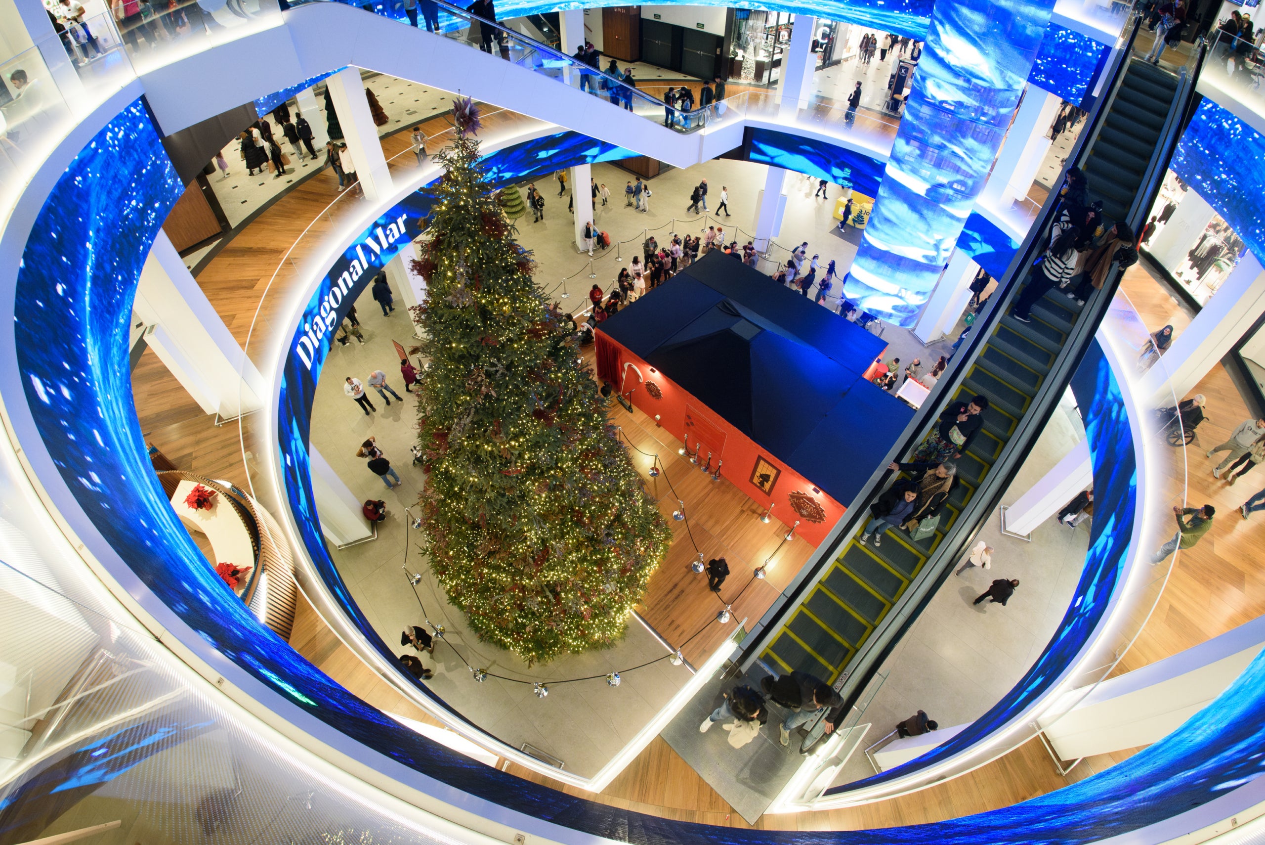 Diagonal Mar, un dels centres comercials que pot obrir a partir del maig els diumenges 