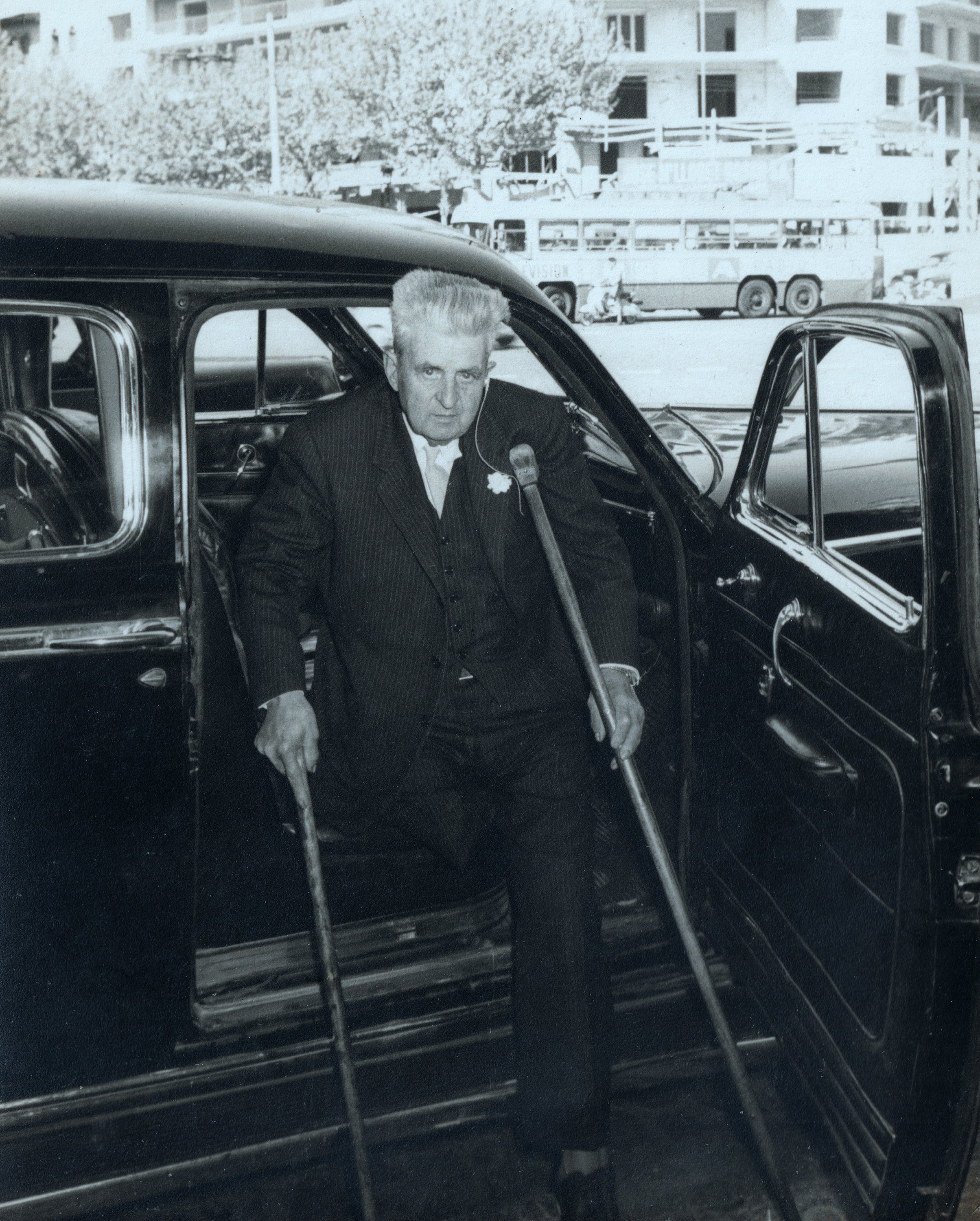 Alfons Saumell, l'antic porter del Park Güell que va ser substituït per Filomena Aguilà / / Cedida per Gabriel Picart