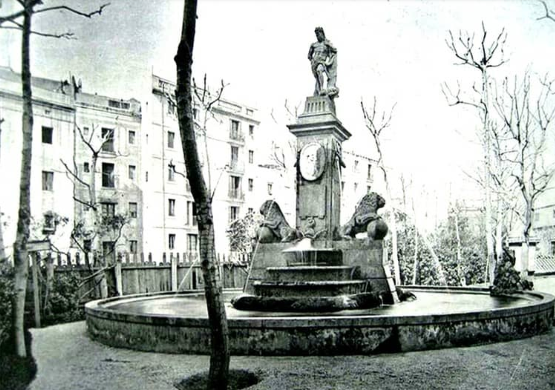 Fuente de Hércules, el año 1929