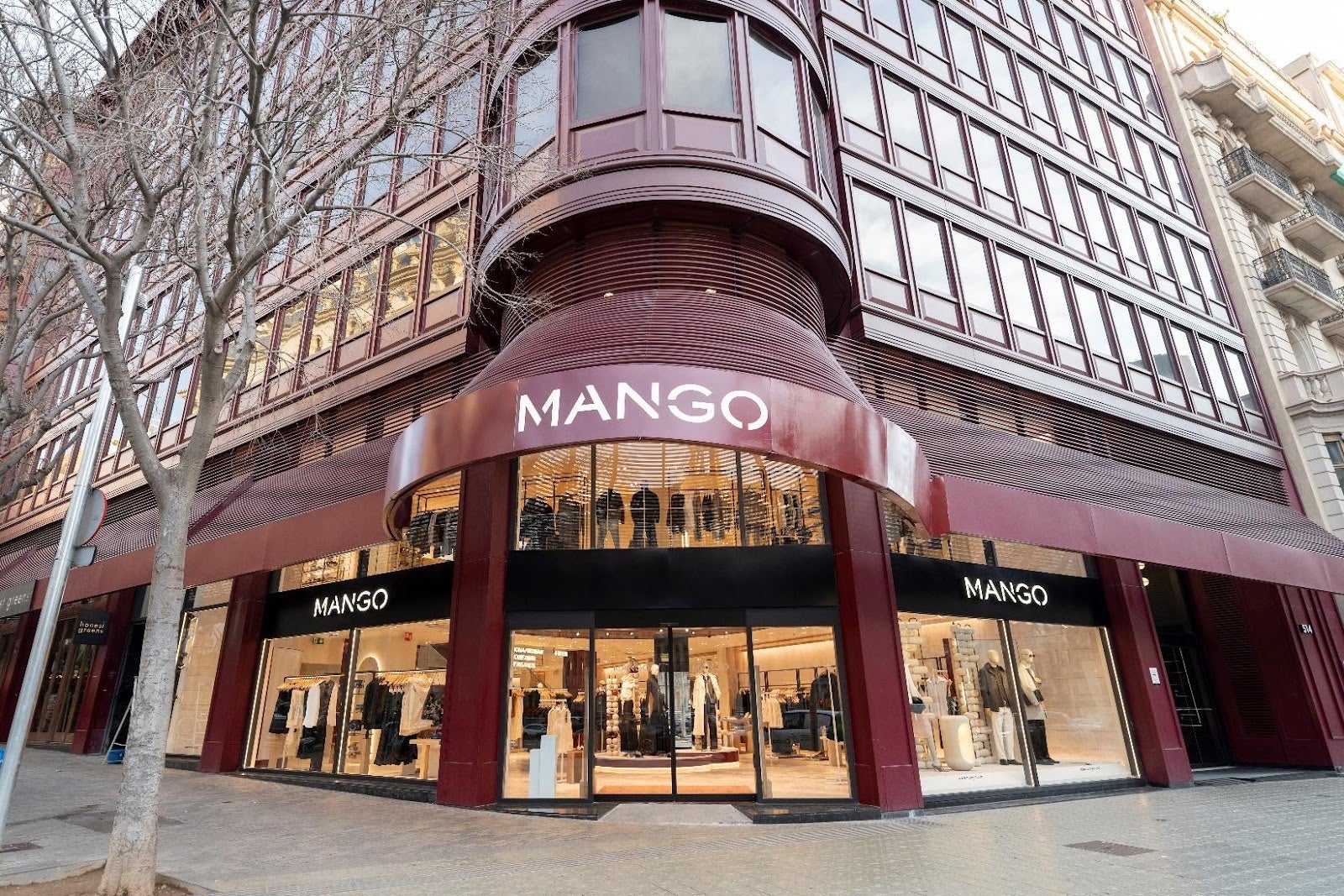 Nova Flagship De Mango A La Diagona Un Edifici Ic nic Nova Flagship De Mango A La Diagona Un Edifici Ic nic