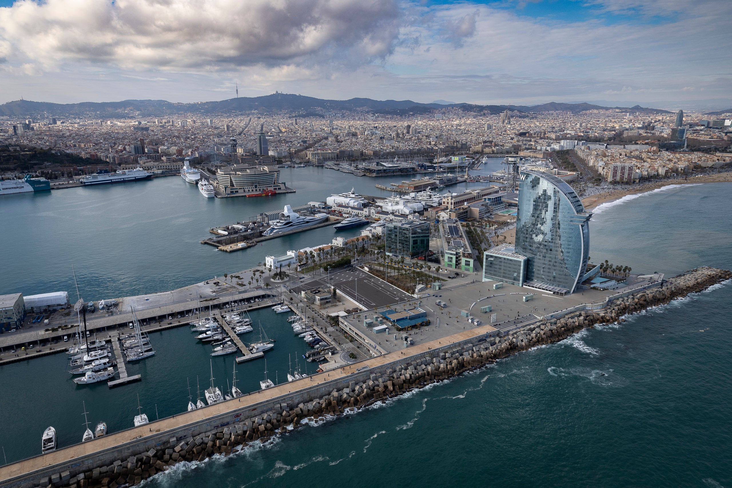 Hotel W vela. World Trade Center. Puerto.
09.02.2025, Barcelona
foto: Jordi Play