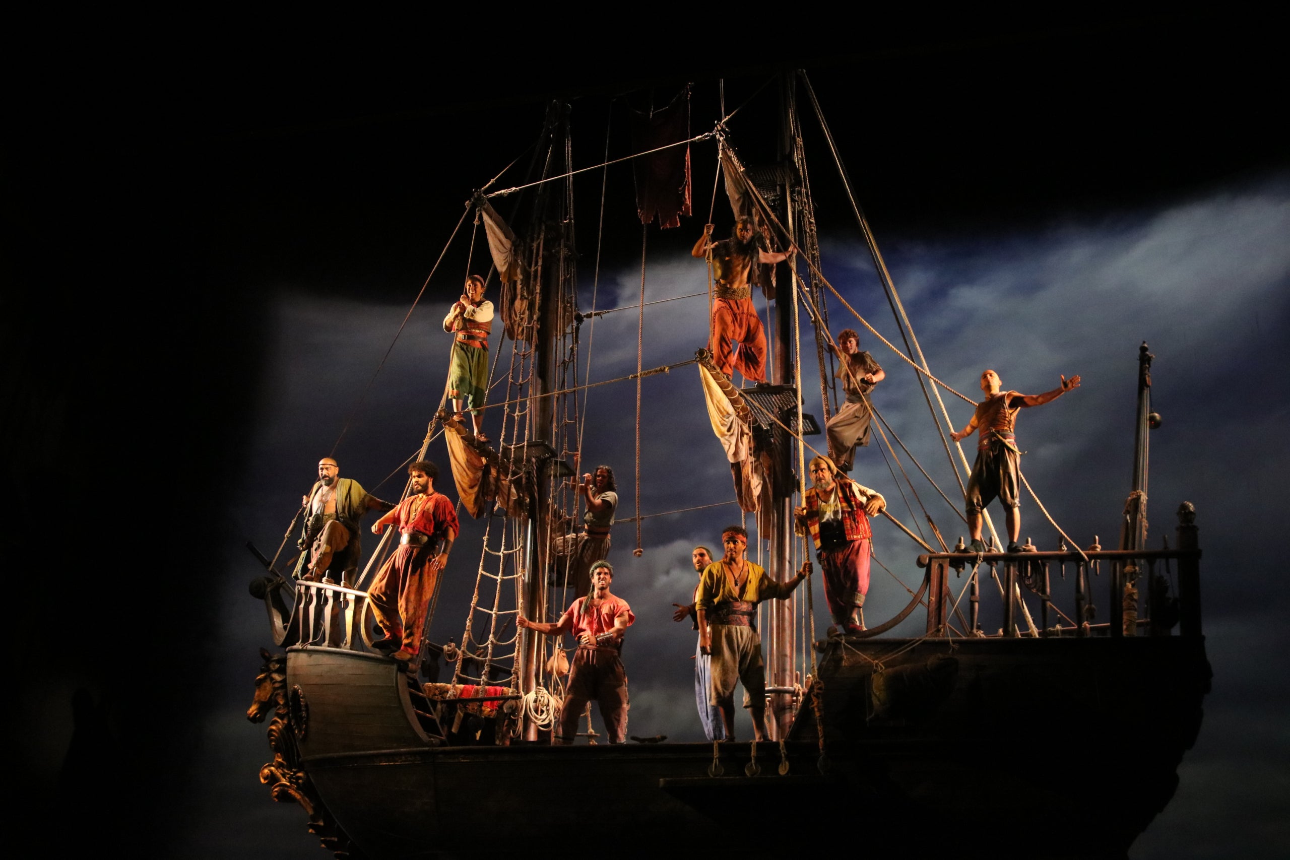 Una imatge de la quarta reposició del musical 'Mar i Cel' de Dagoll Dagom al Teatre Victòria de Barcelona | Guillem Roset (ACN)