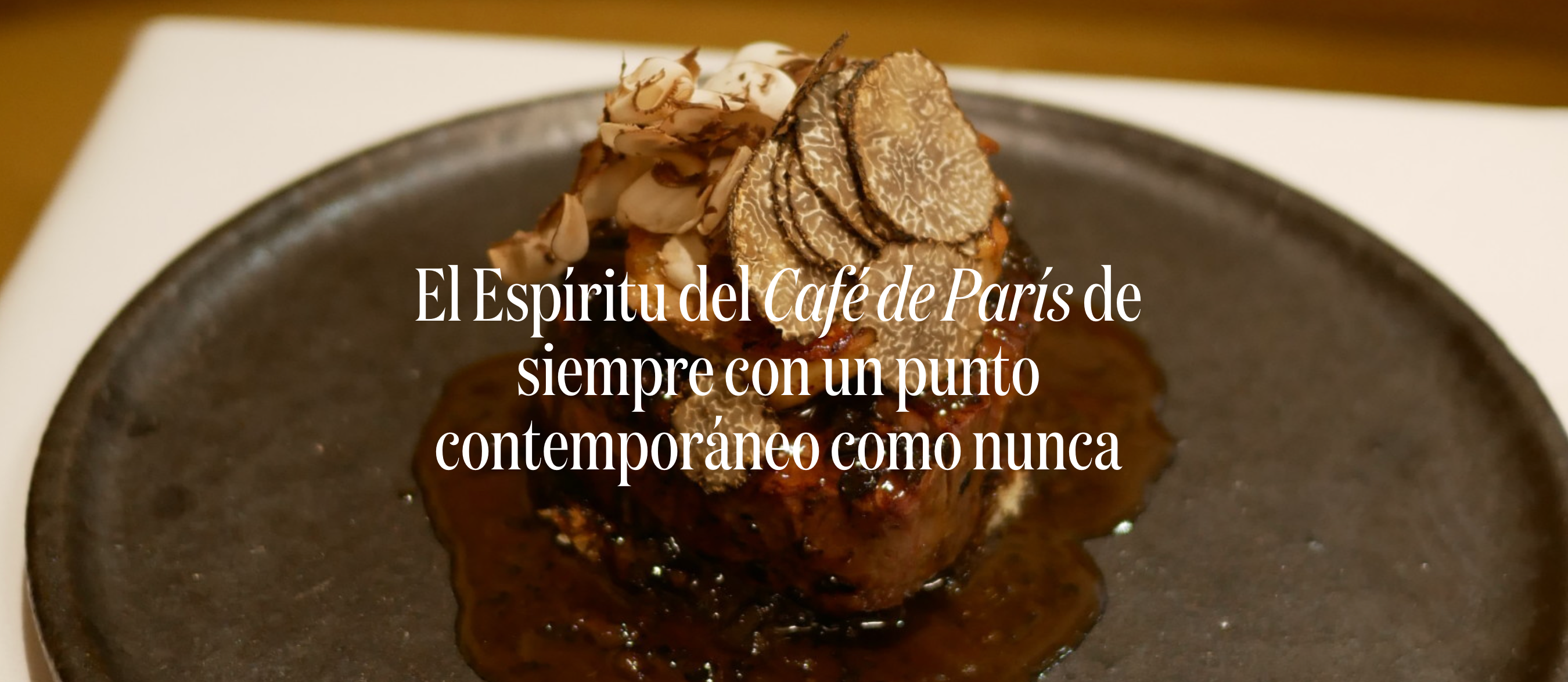 El Café de París, el restaurant de Barcelona que l'exconseller Buch ha denunciat per discriminació lingüística 
