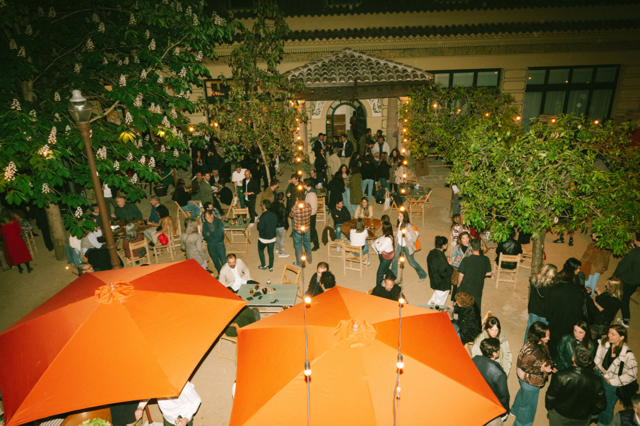 El restaurant de la Font del Gat reobre amb un nou concepte 