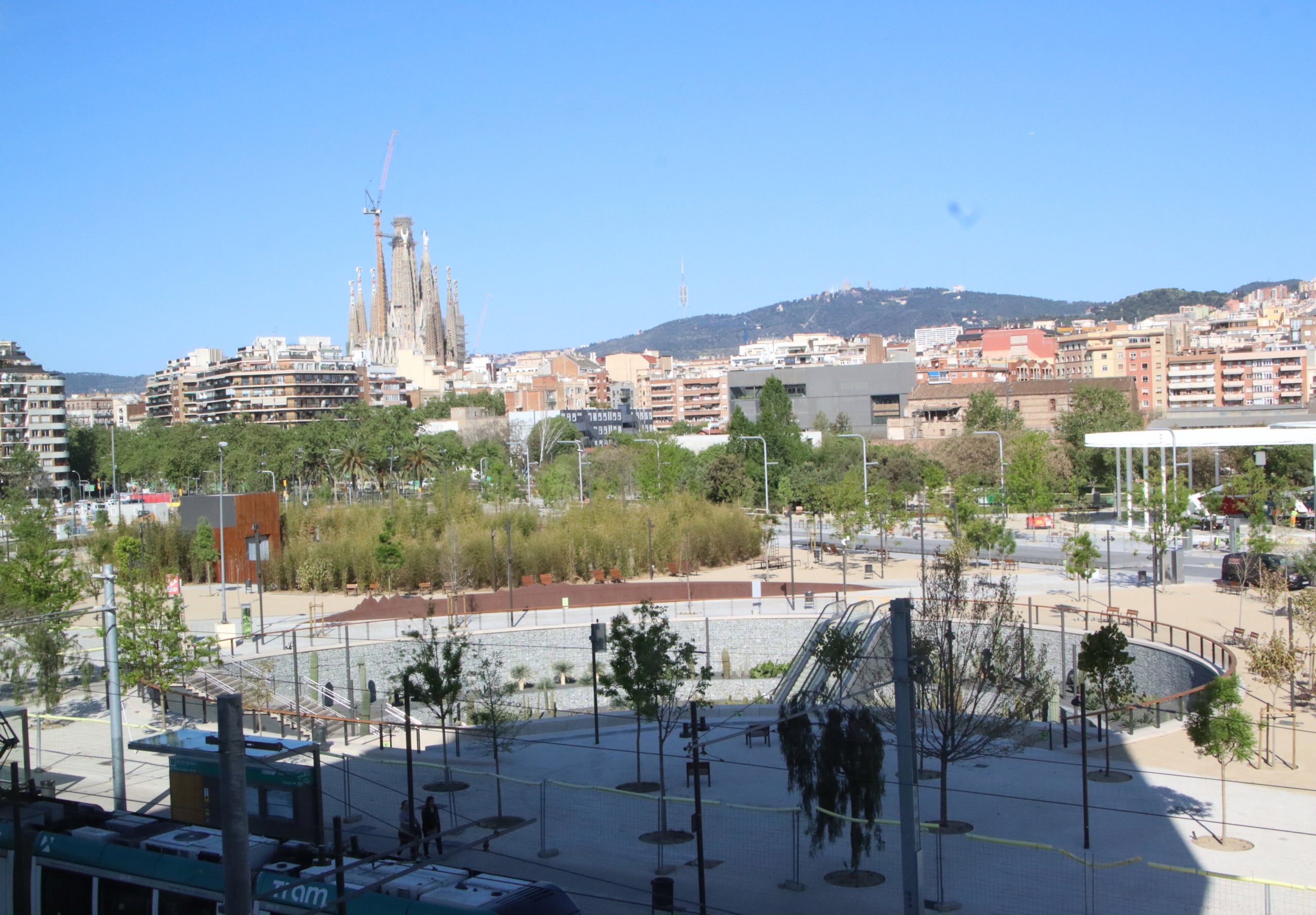 El nou parc de les Glòries s'estrenarà aquest dissabte posant punt final a 20 anys d'obres / Gerard Ullastre (ACN)