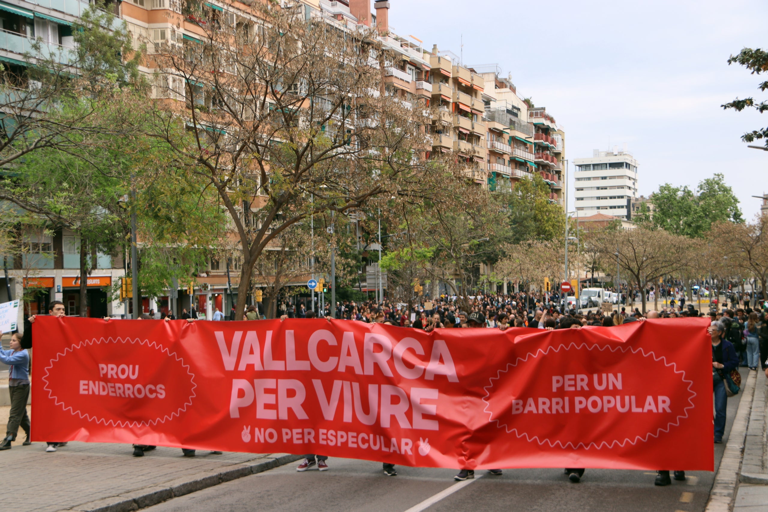 Manifestantes reclaman una 'Vallcarca para vivir' / Sara Soteras / ACN