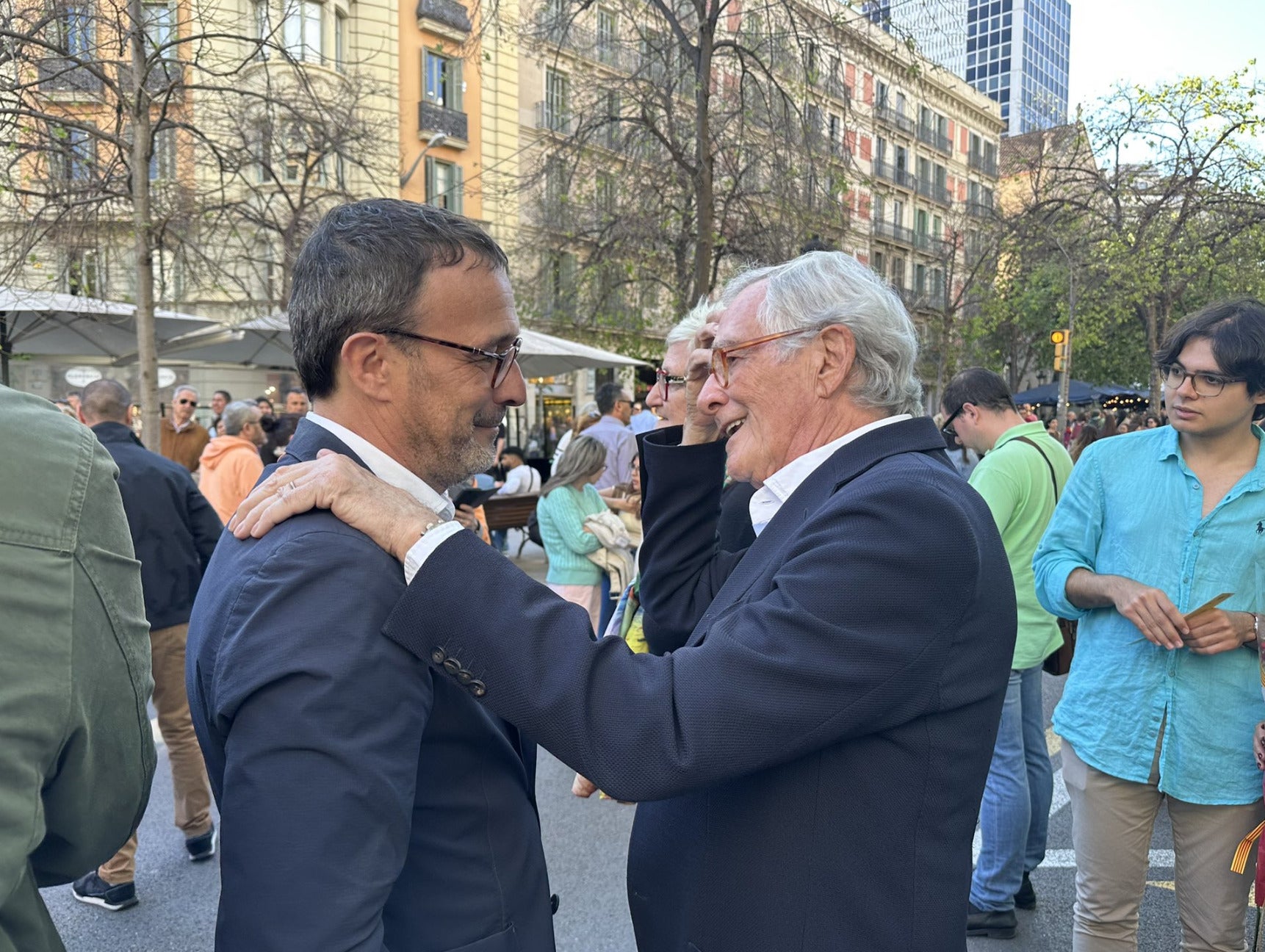 Josep Rius, vicepresident i portaveu de Junts, diputat i regidor de l'Ajuntament, en una imatge el dia de Sant Jordi | Xarxes socials de Josep Rius 